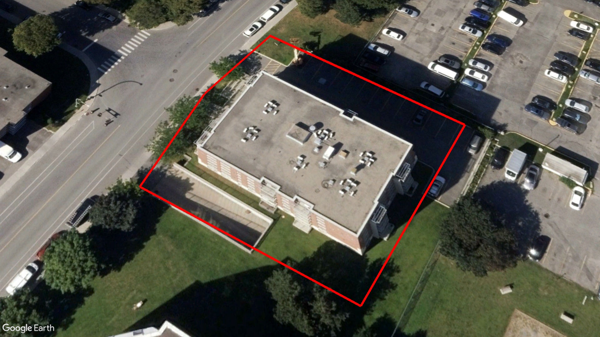 Tax Sale Montreal, Quebec - 051982-29