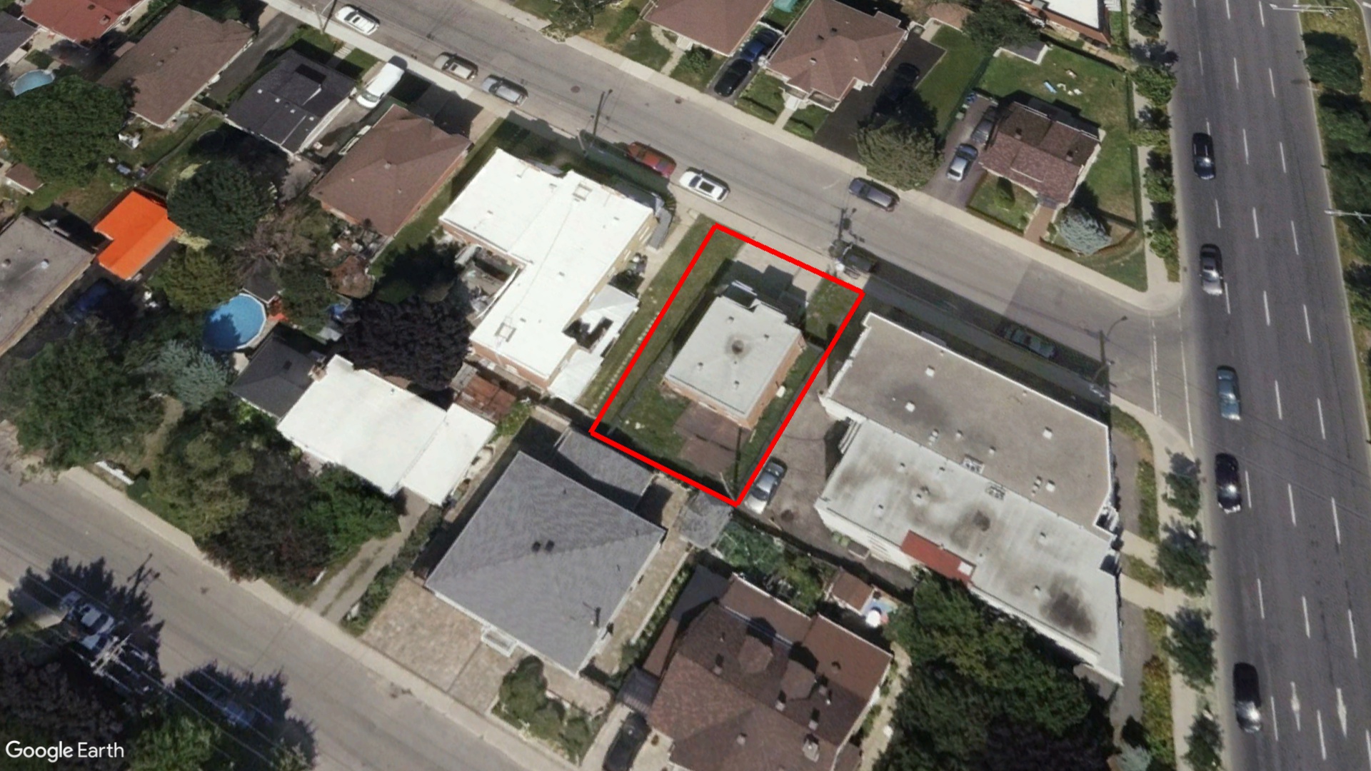 Tax Sale Montreal, Quebec - 020714-59 