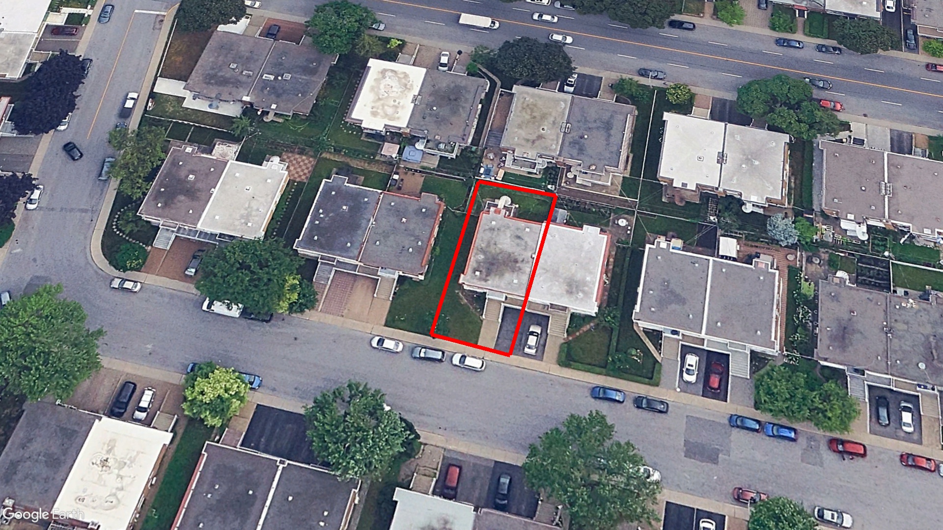 Tax Sale Montreal, Quebec - 020844-65