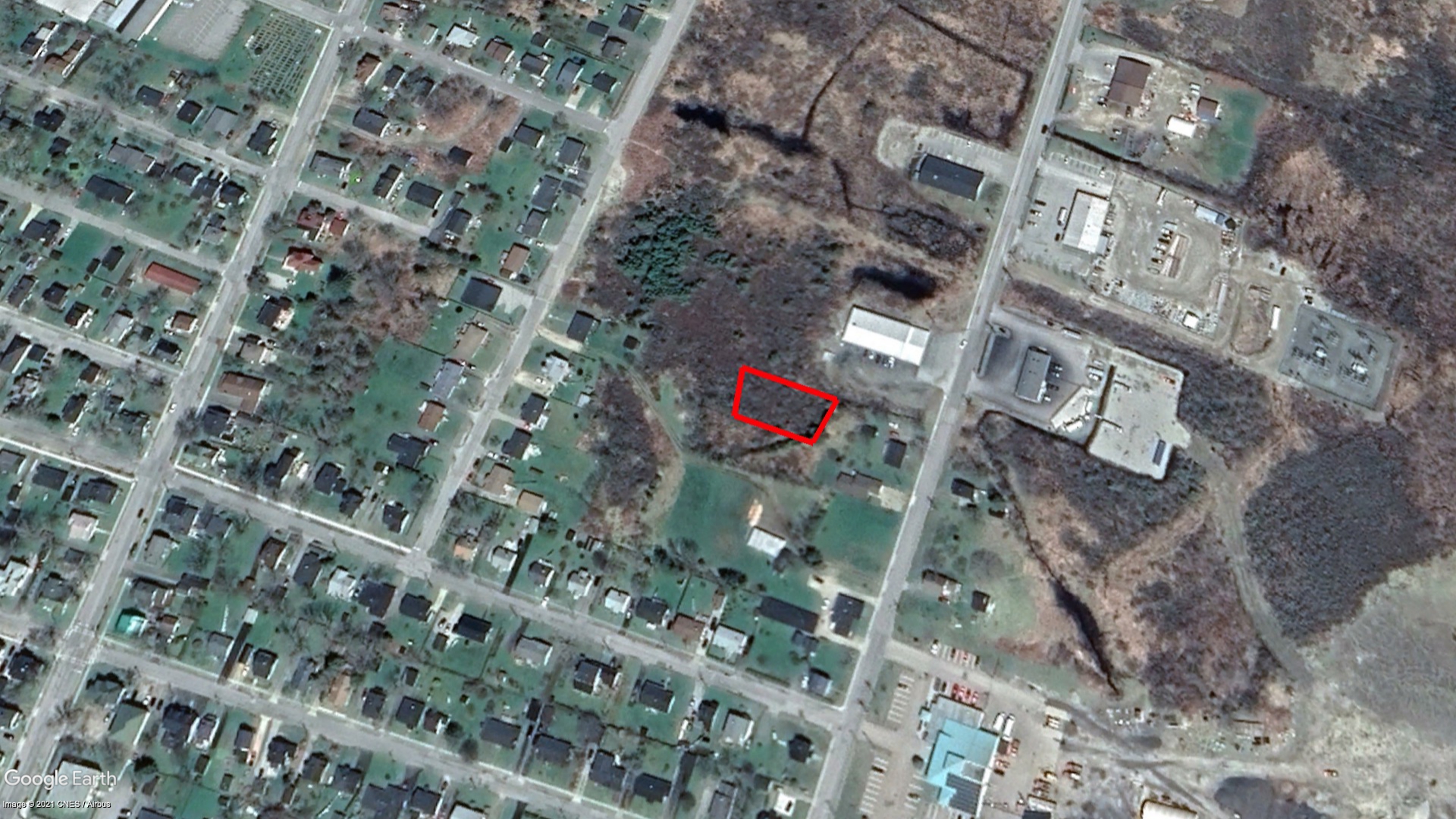 Tax Sale Yarmouth, Nova Scotia - 03641392