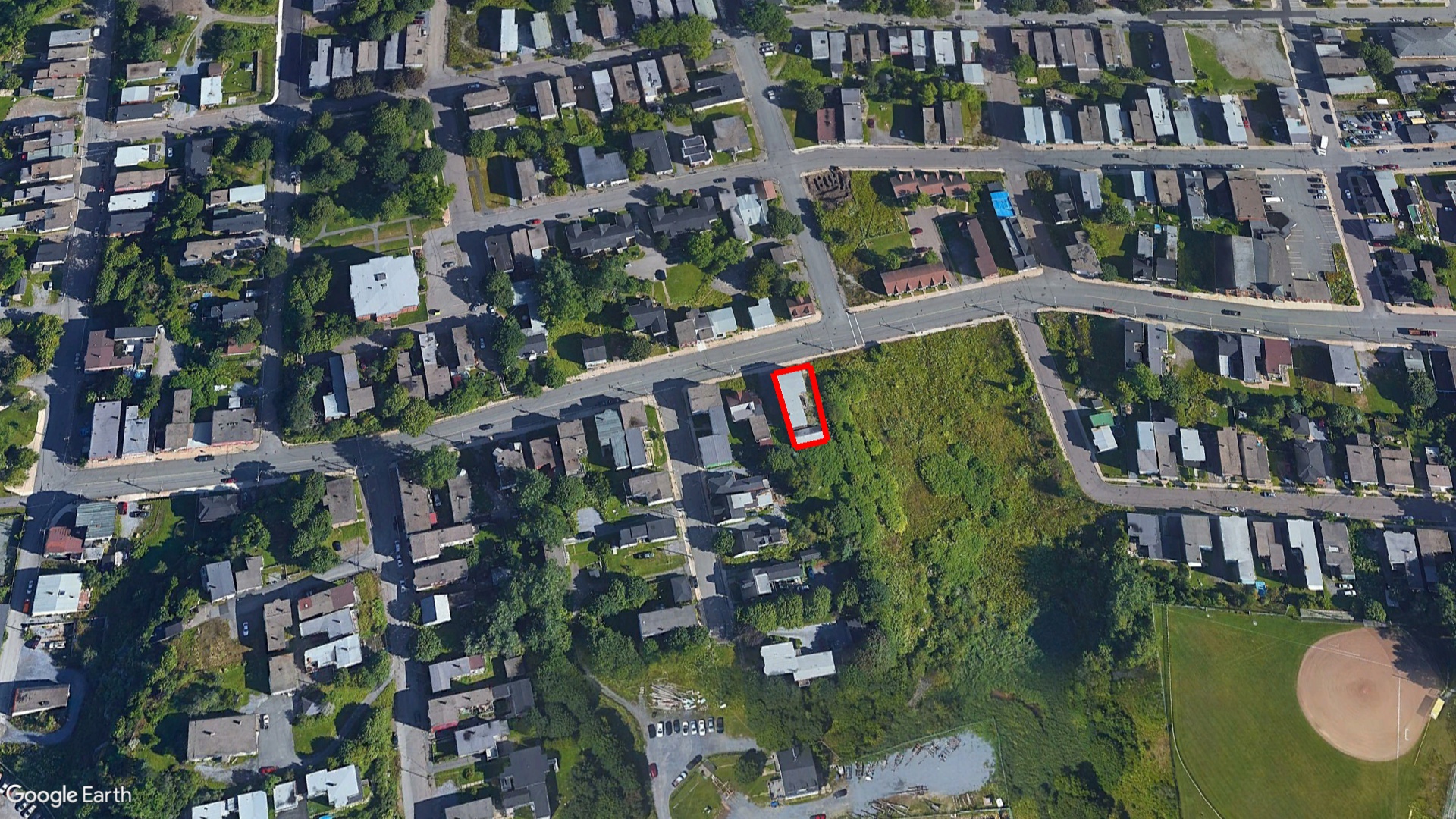 Tax Sale Saint John, New Brunswick - 01652208