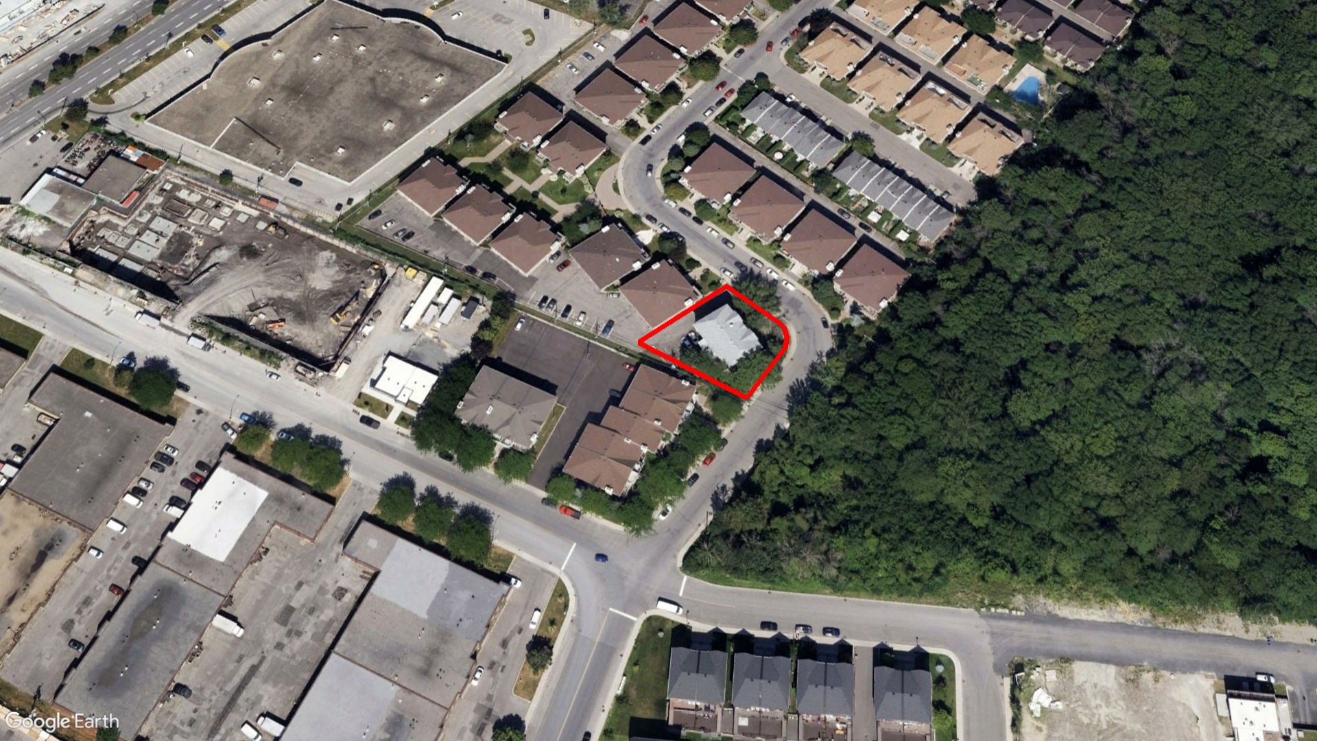 Tax Sale Montreal, Quebec - 041503-24