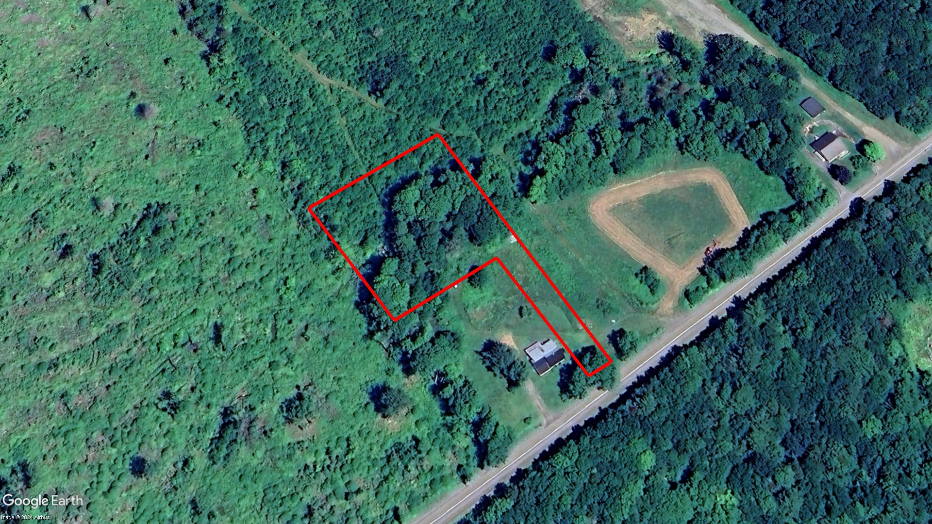 Tax Sale Digby, Nova Scotia - 05223881