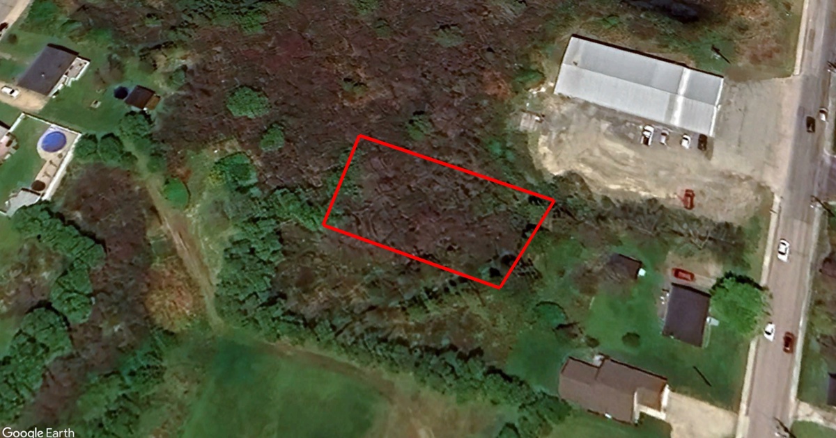 Tax Sale in Yarmouth, Nova Scotia unit a 240 pleasant st. Tax