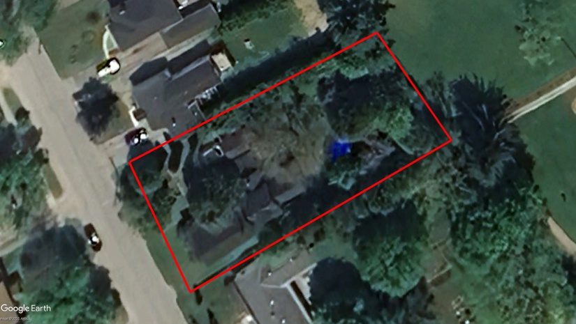 Tax Sale Orillia, Ontario - 43 52 040 411 10500 0000