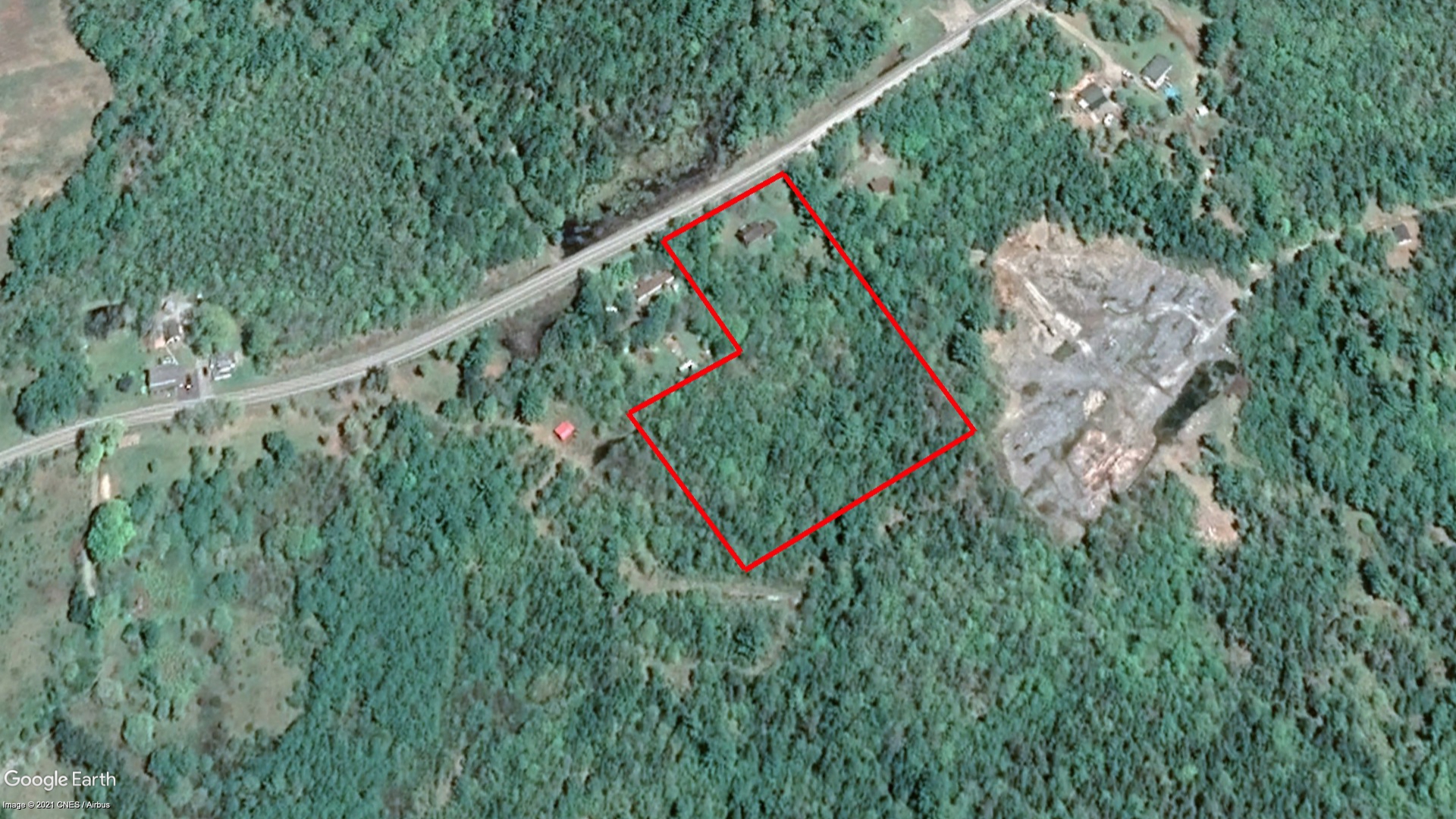 Tax Sale Queens, Nova Scotia - 02968444