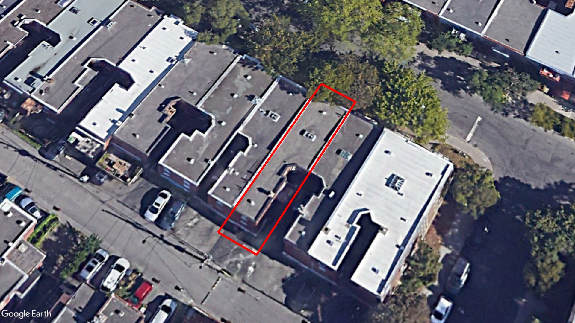 Tax Sale Montreal, Quebec - 052625-56