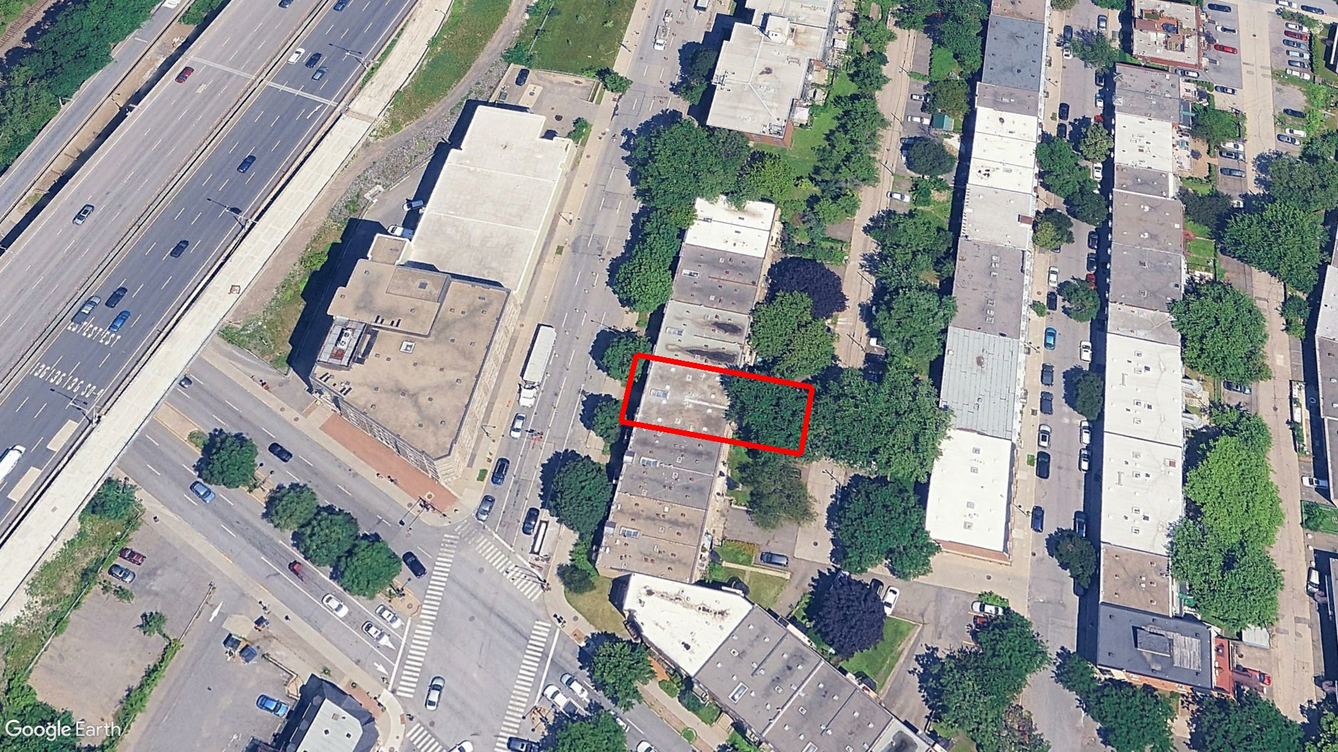 Tax Sale Montreal, Quebec - 251124-40