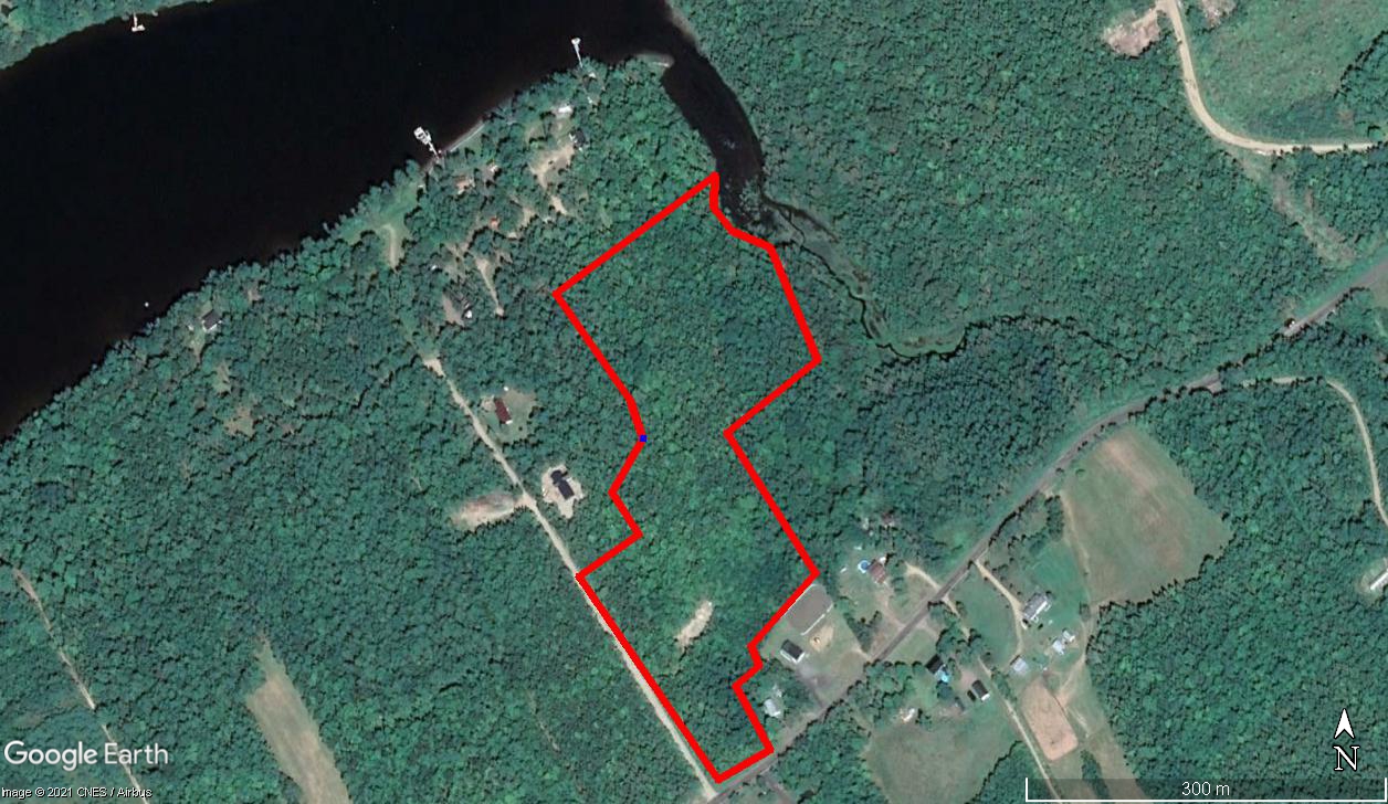 Tax Sale Moncton, New Brunswick - 04115344