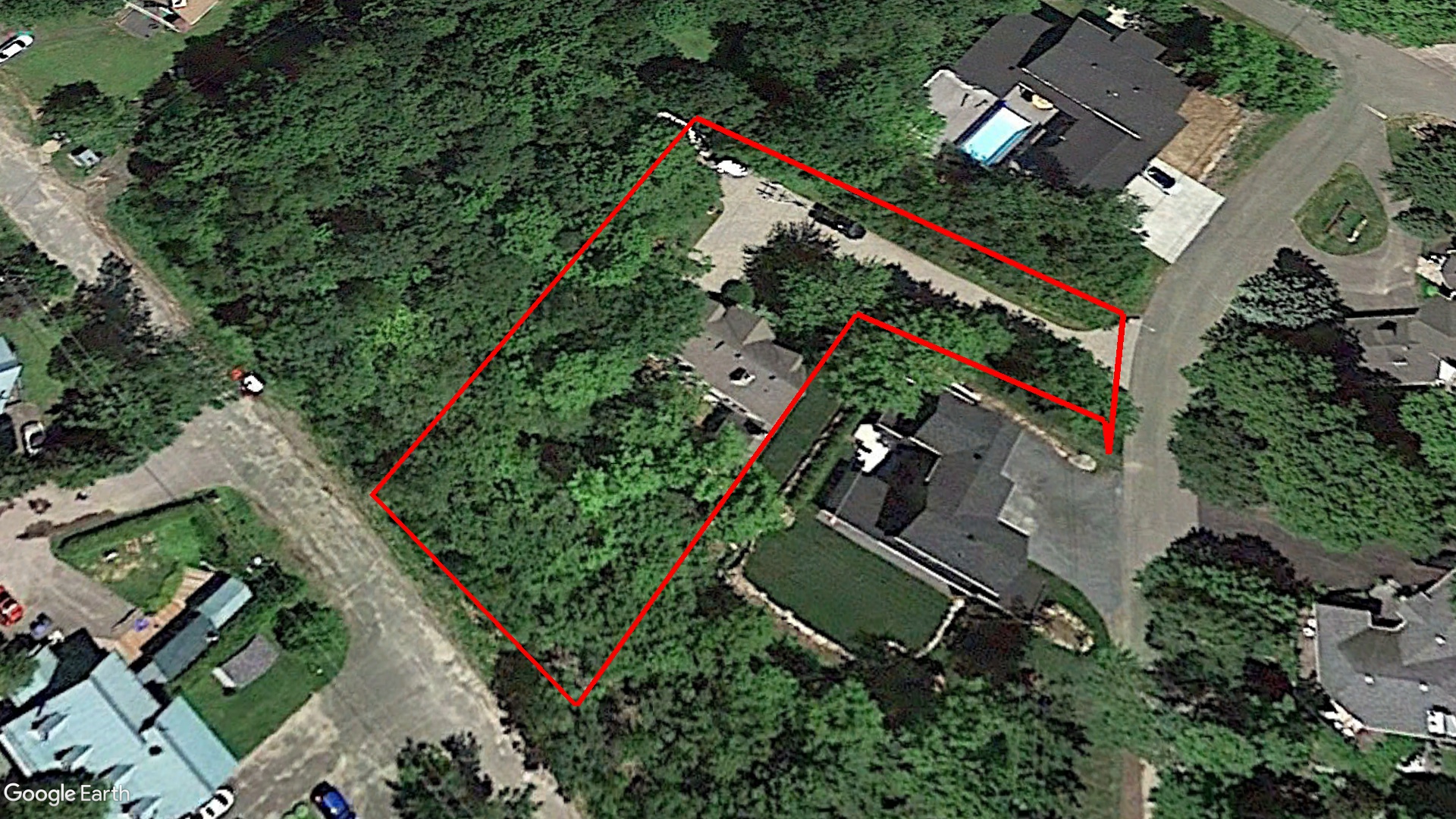 Tax Sale Les Pays-d'en-Haut, Quebec - 