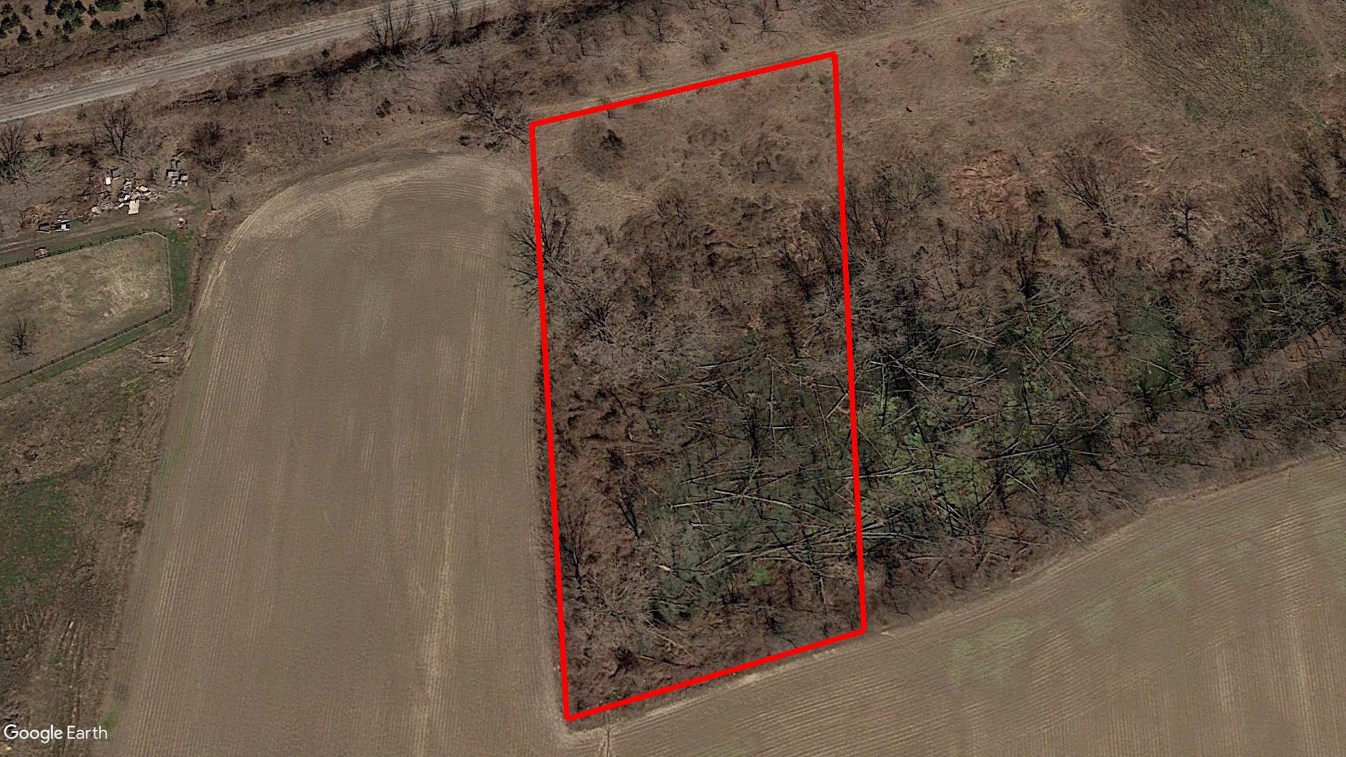 Tax Sale Lakeshore, Ontario - 3751.930.000.01001