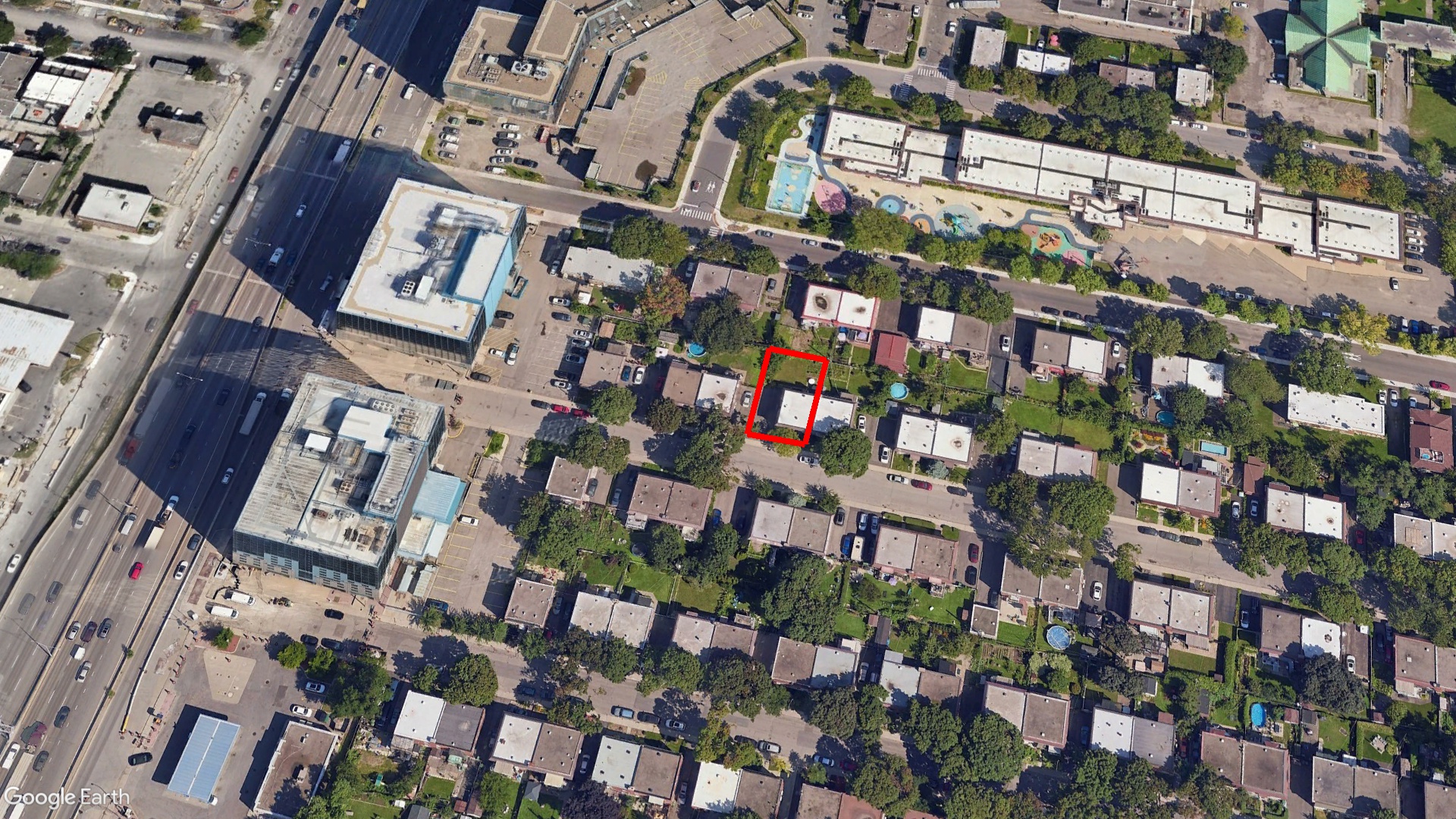 Tax Sale Montreal, Quebec - 691764-75