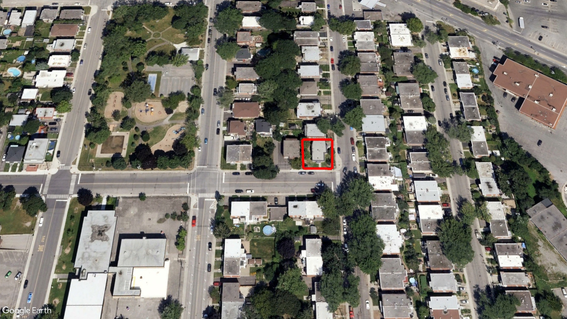 Tax Sale Montreal, Quebec - 040274-91