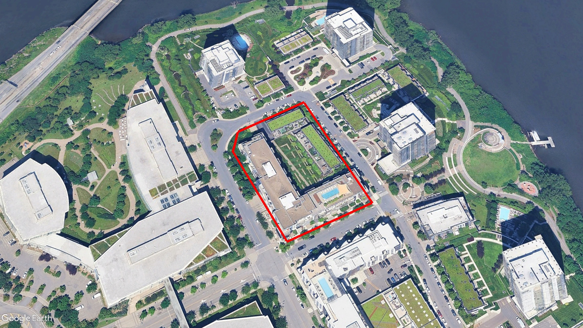 Tax Sale Montreal, Quebec - 052033-85