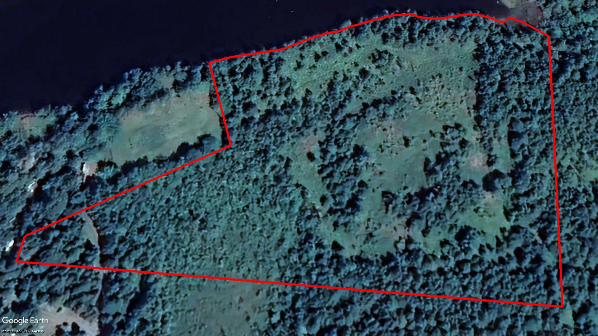 Tax Sale Lunenburg, Nova Scotia - 03665917