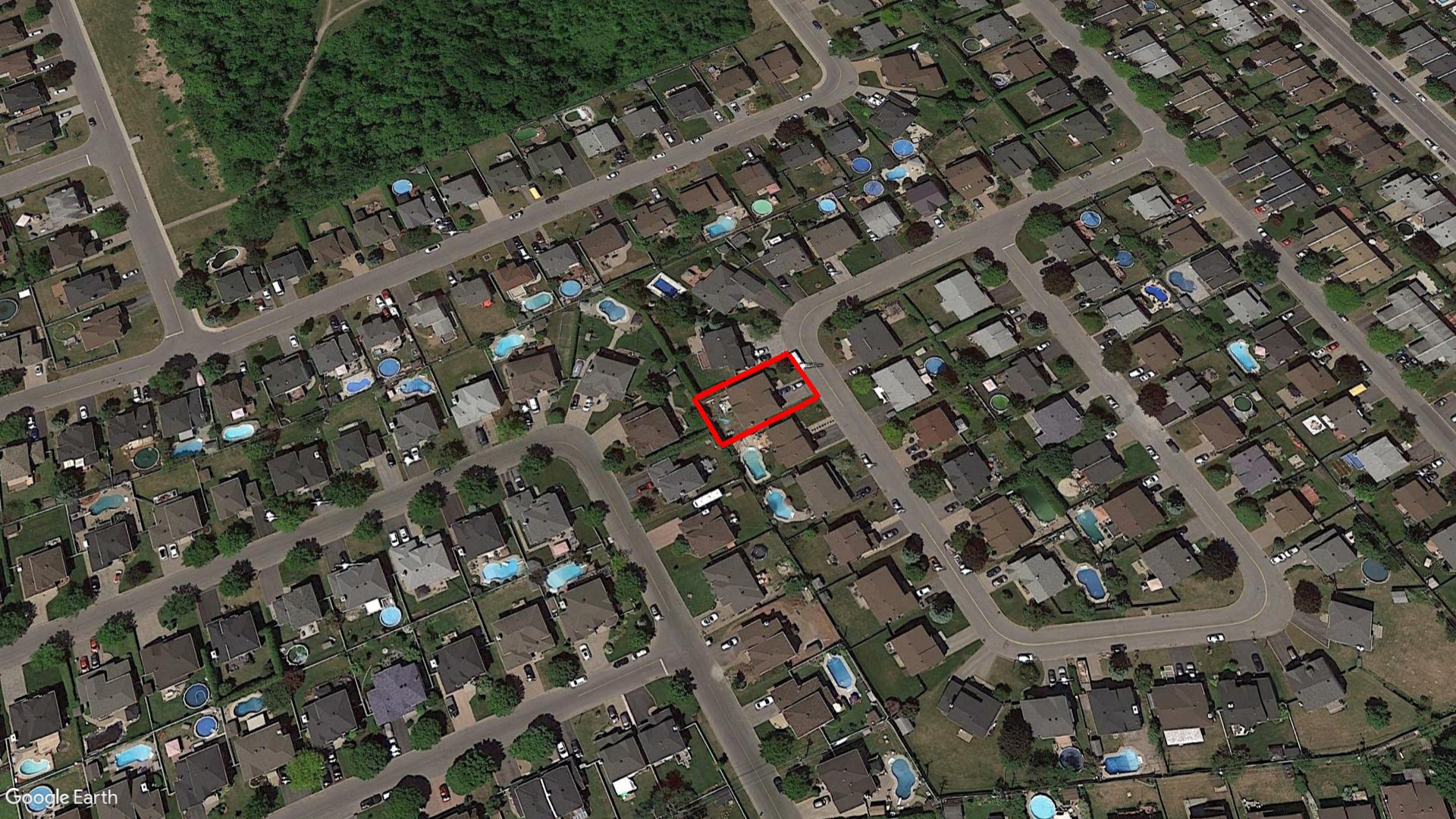 Tax Sale Montreal, Quebec - 041374-37