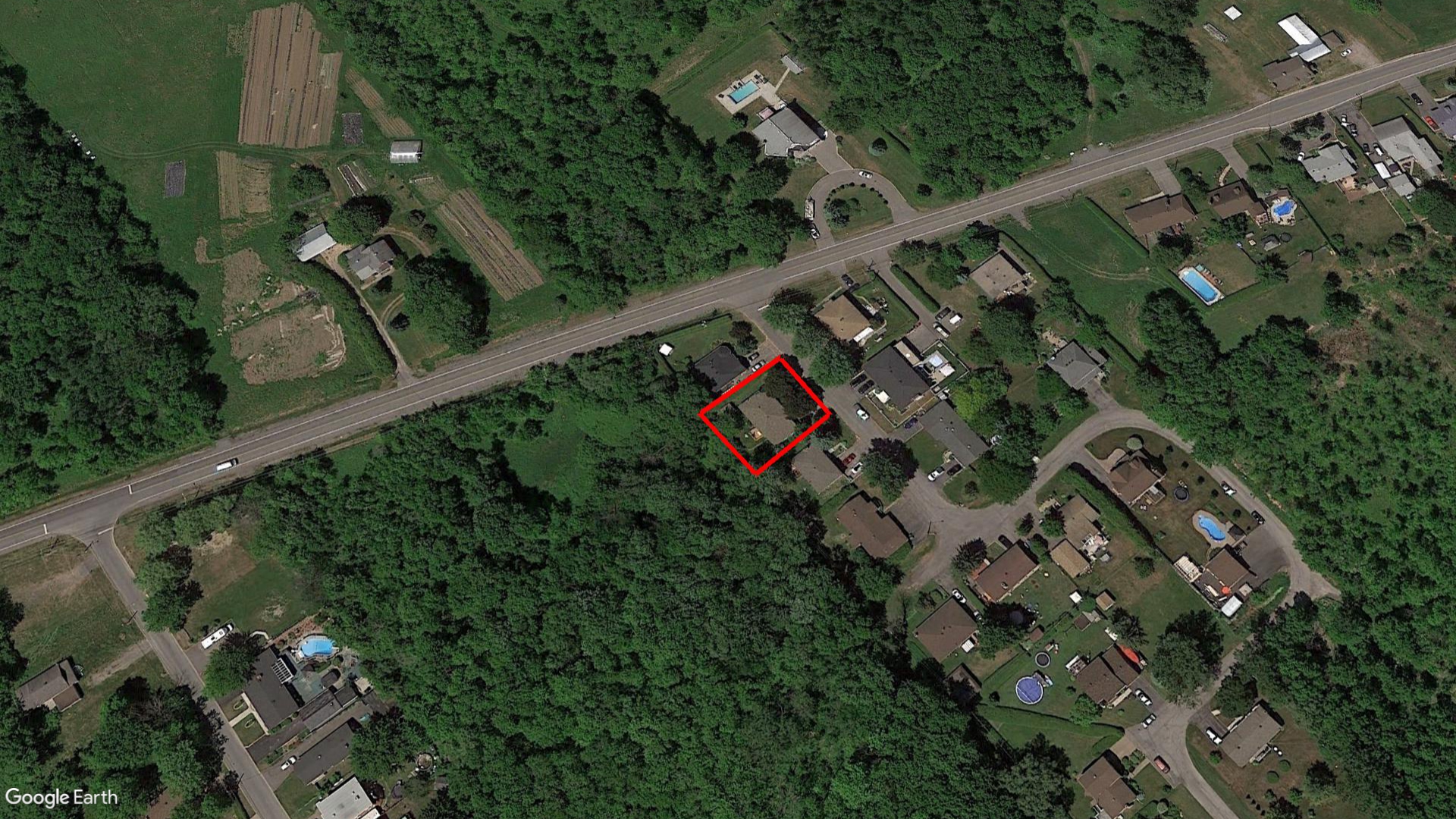 Tax Sale Montreal, Quebec - 040552-33