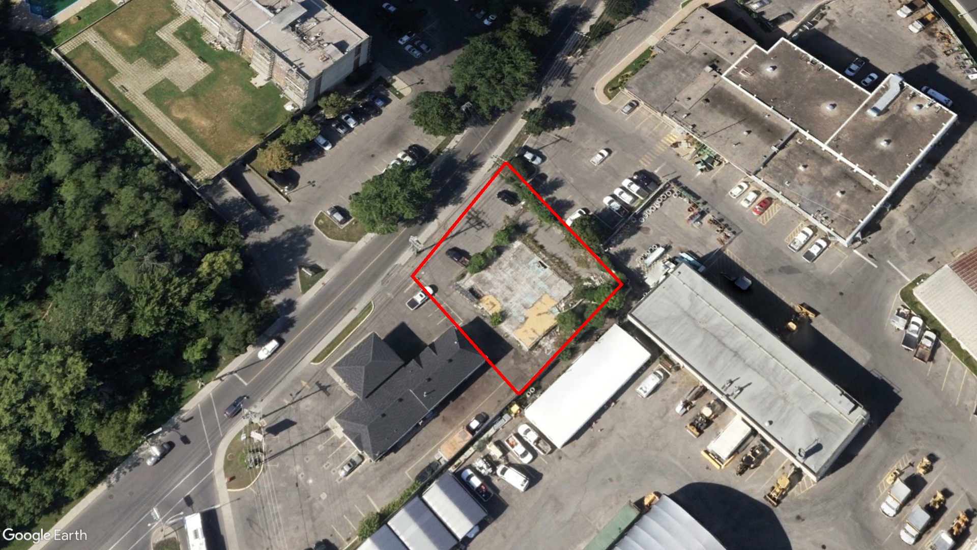 Tax Sale Montreal, Quebec - 040093-29