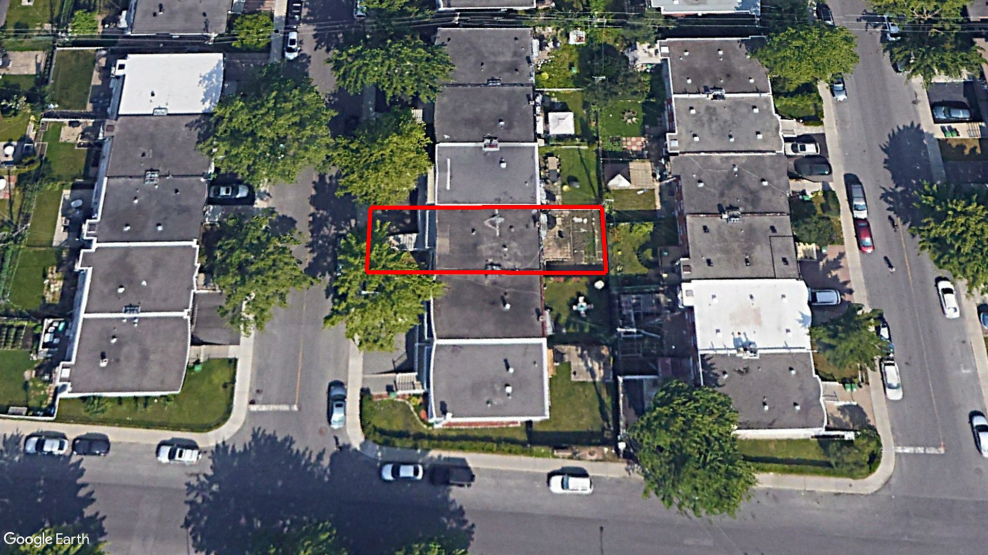 Tax Sale Montreal, Quebec - 040283-37