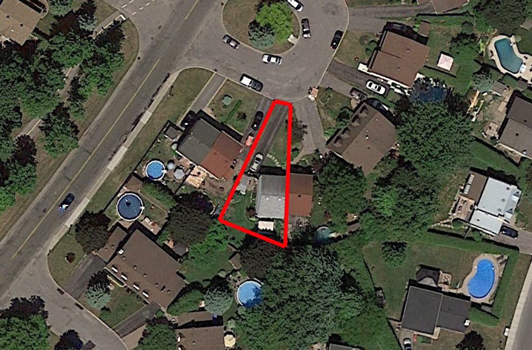 Tax Sale Montreal, Quebec - 040573-03 