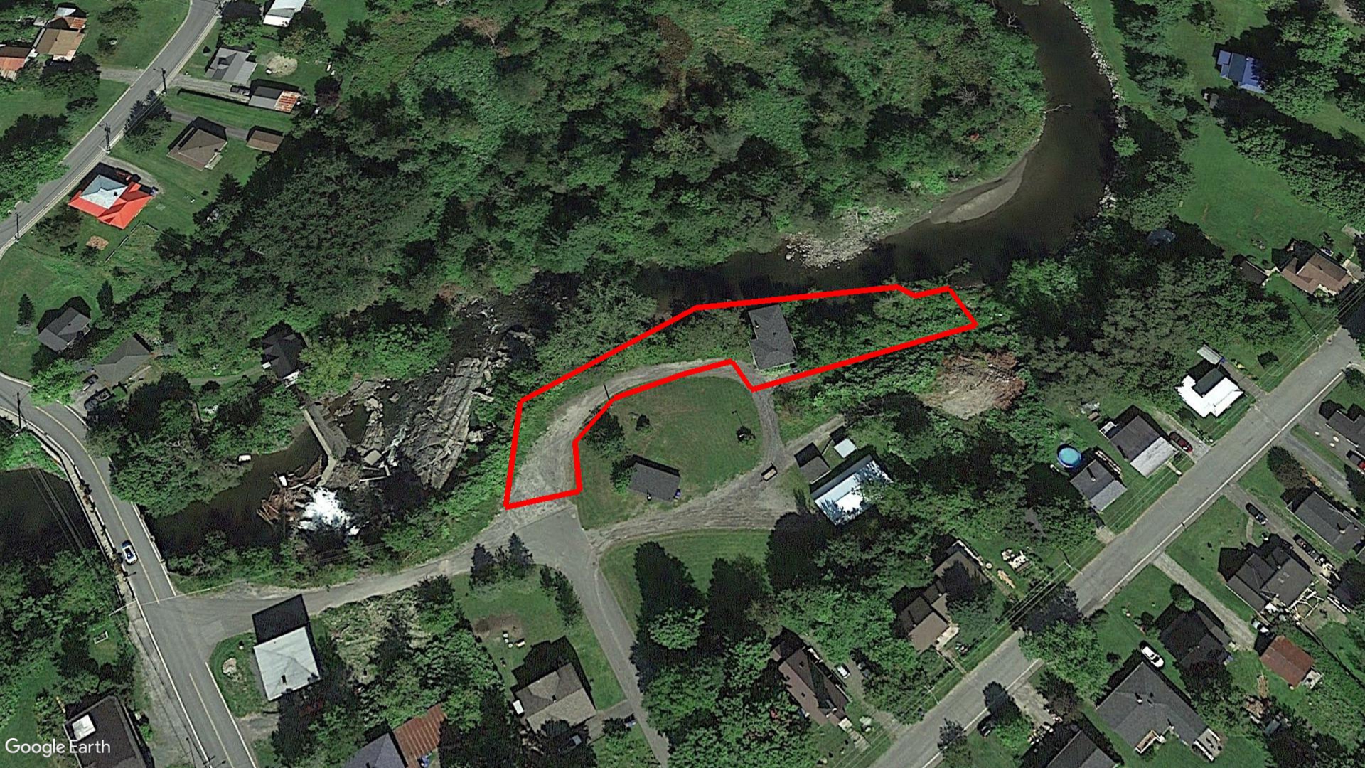 Tax Sale Coaticook, Quebec - 0492 88 4639