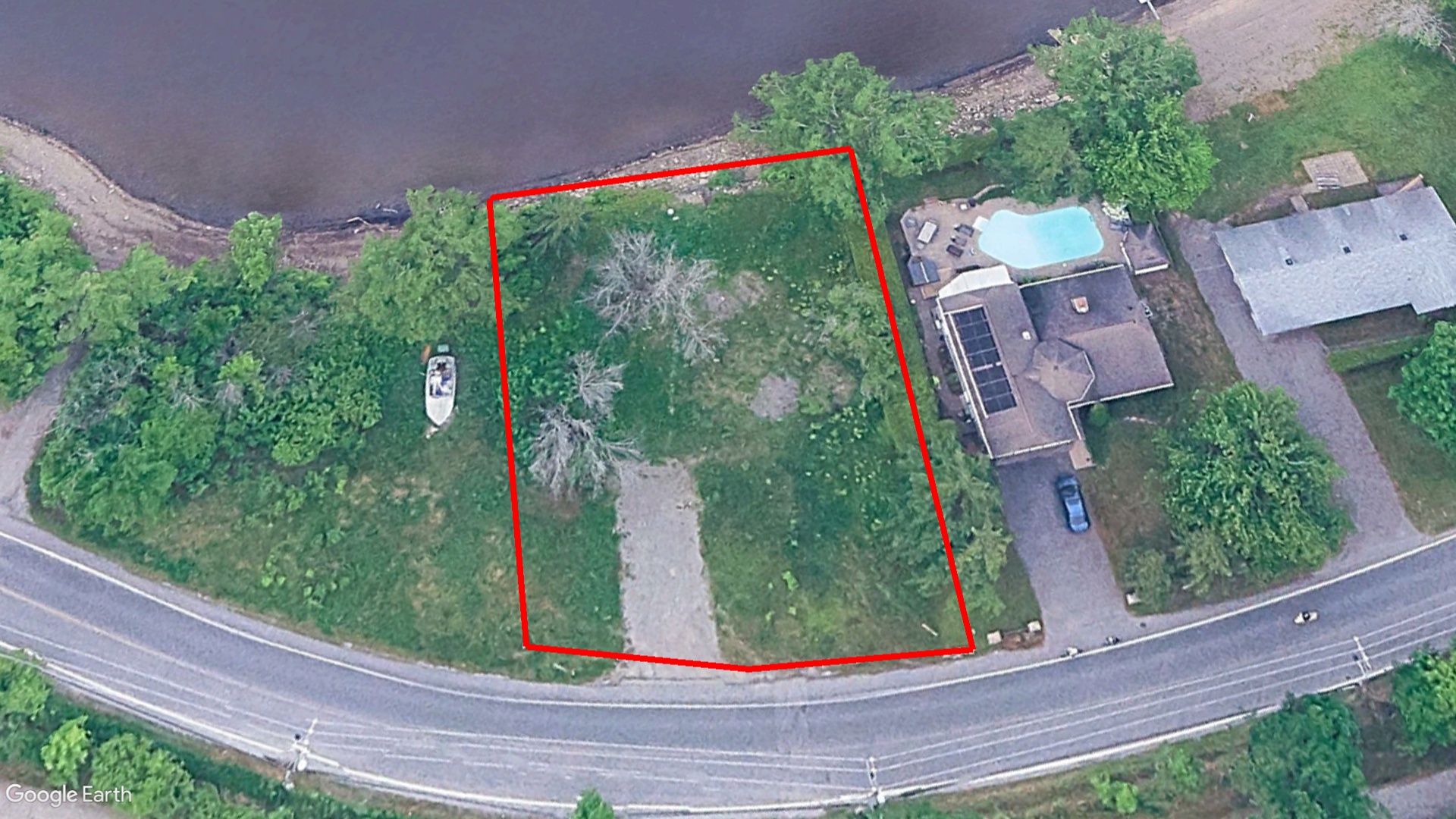 Tax Sale Montreal, Quebec - 040158-10