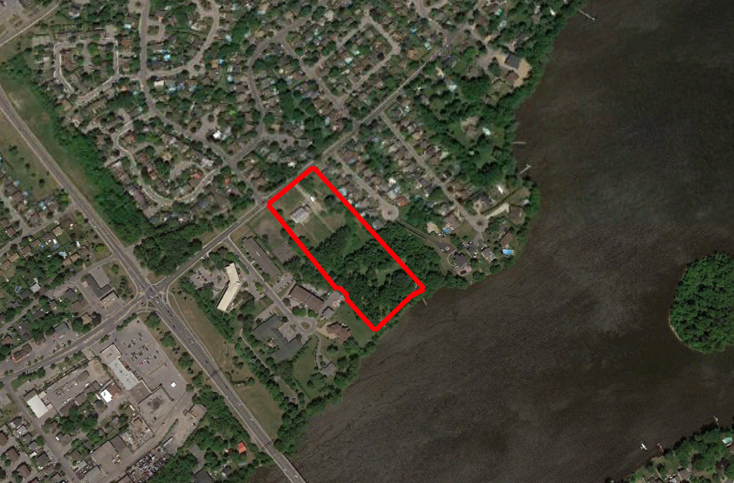 Tax Sale Montreal, Quebec - 041229-60