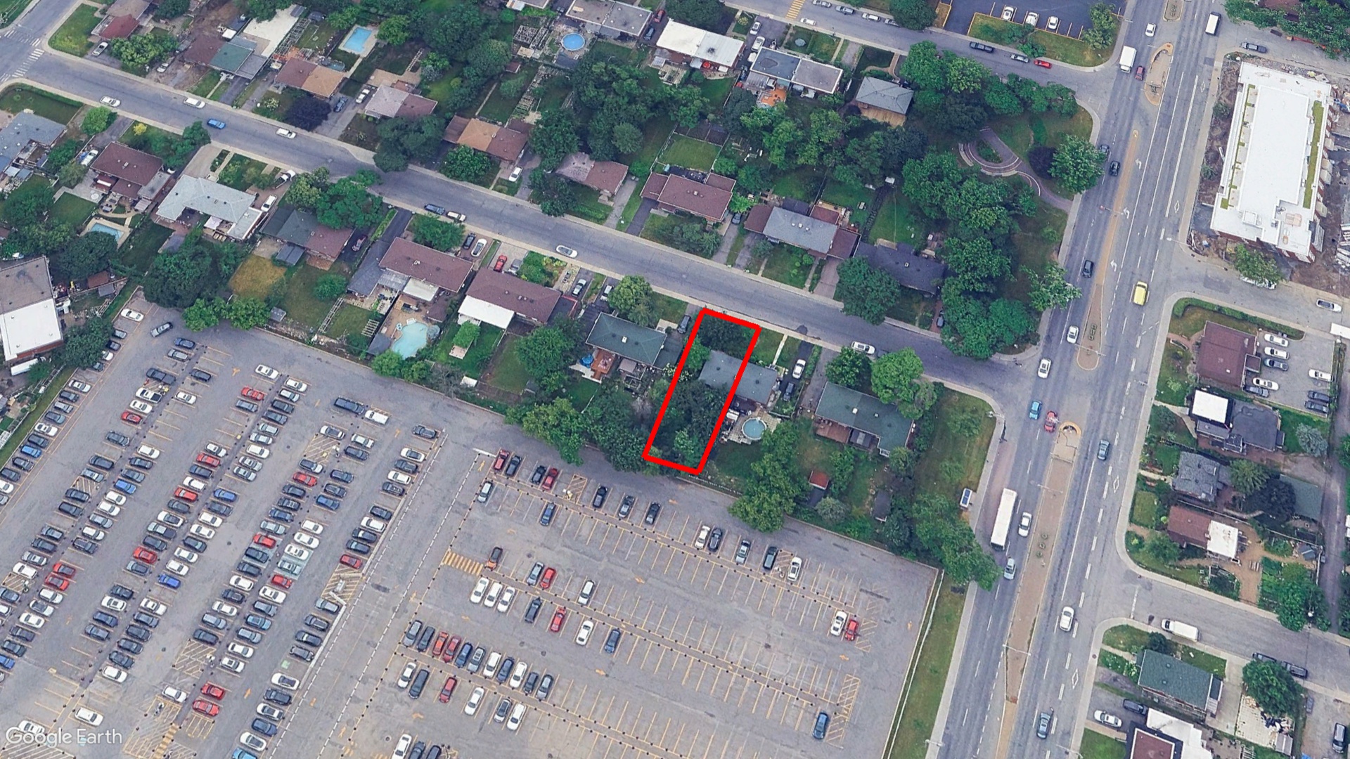 Tax Sale Montreal, Quebec - 040378-53