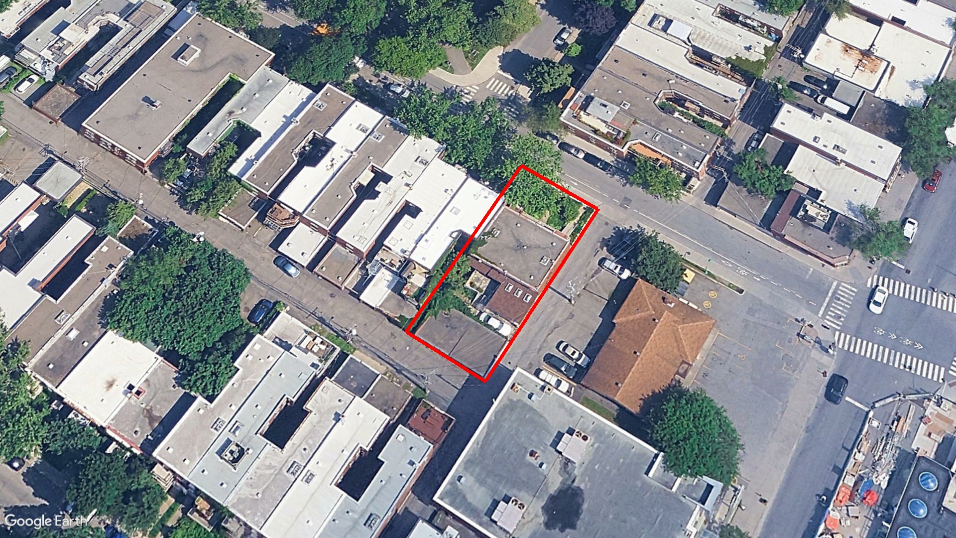 Tax Sale Montreal, Quebec - 030377-76 