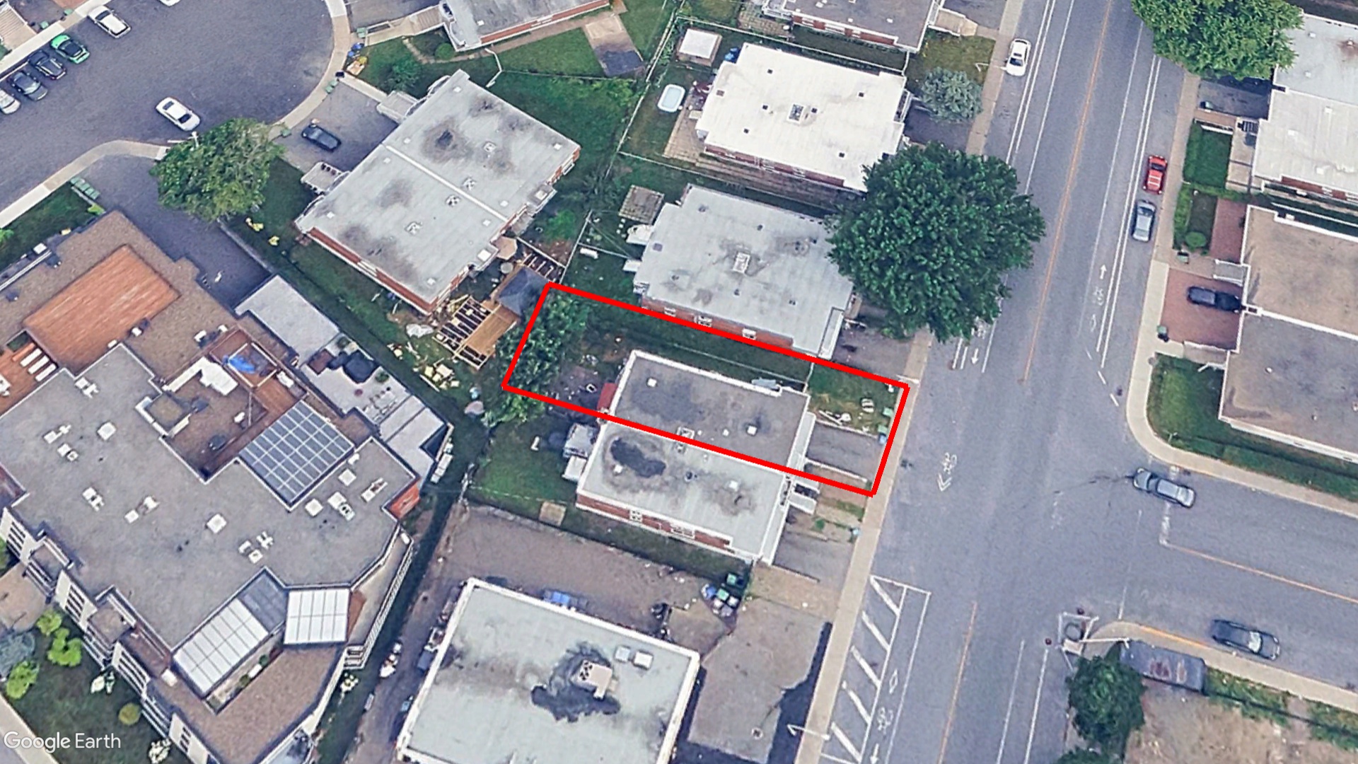 Tax Sale Montreal, Quebec - 040255-05