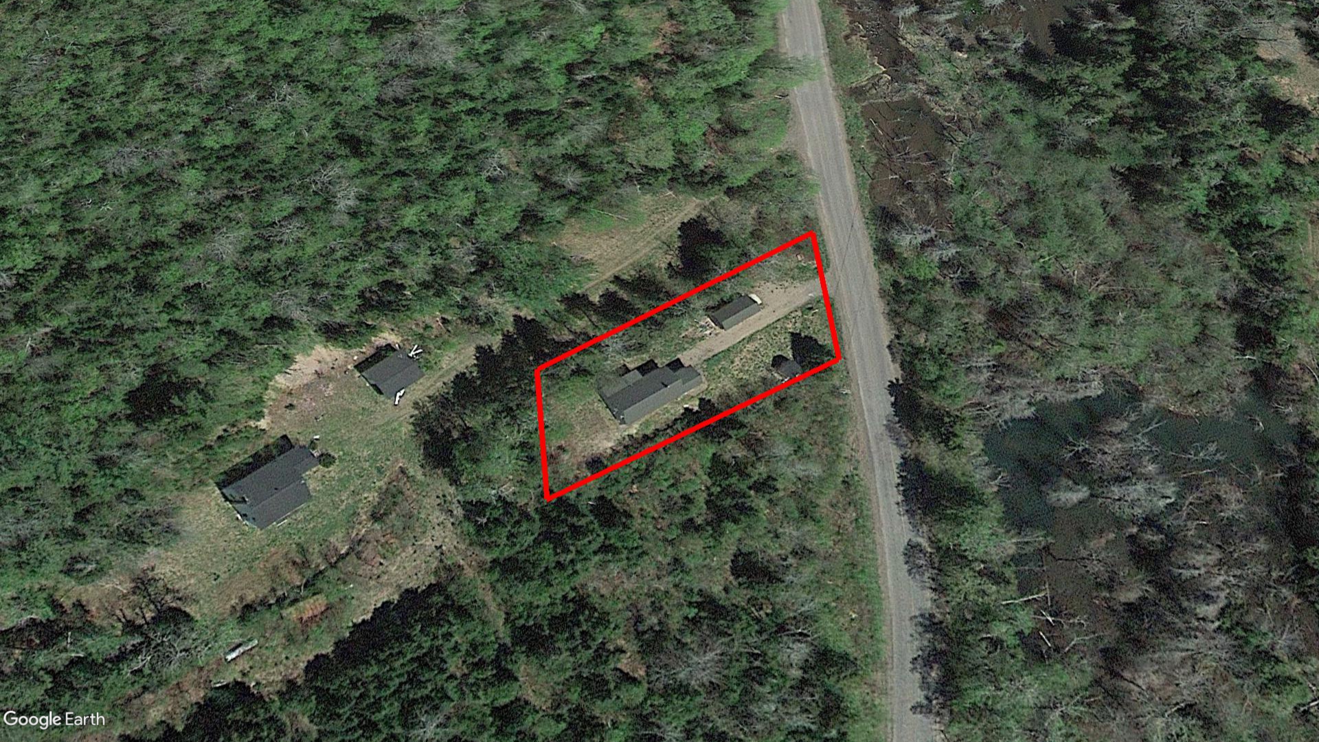 Tax Sale Moncton, New Brunswick - 01755195