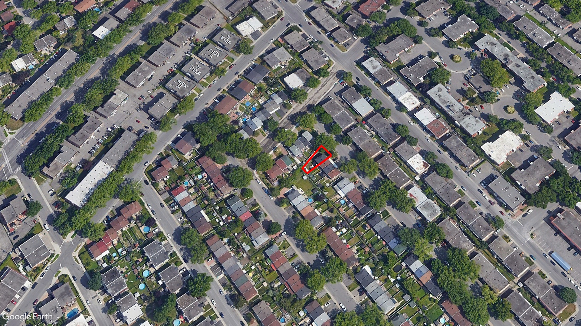 Tax Sale Montreal, Quebec - 020884-87