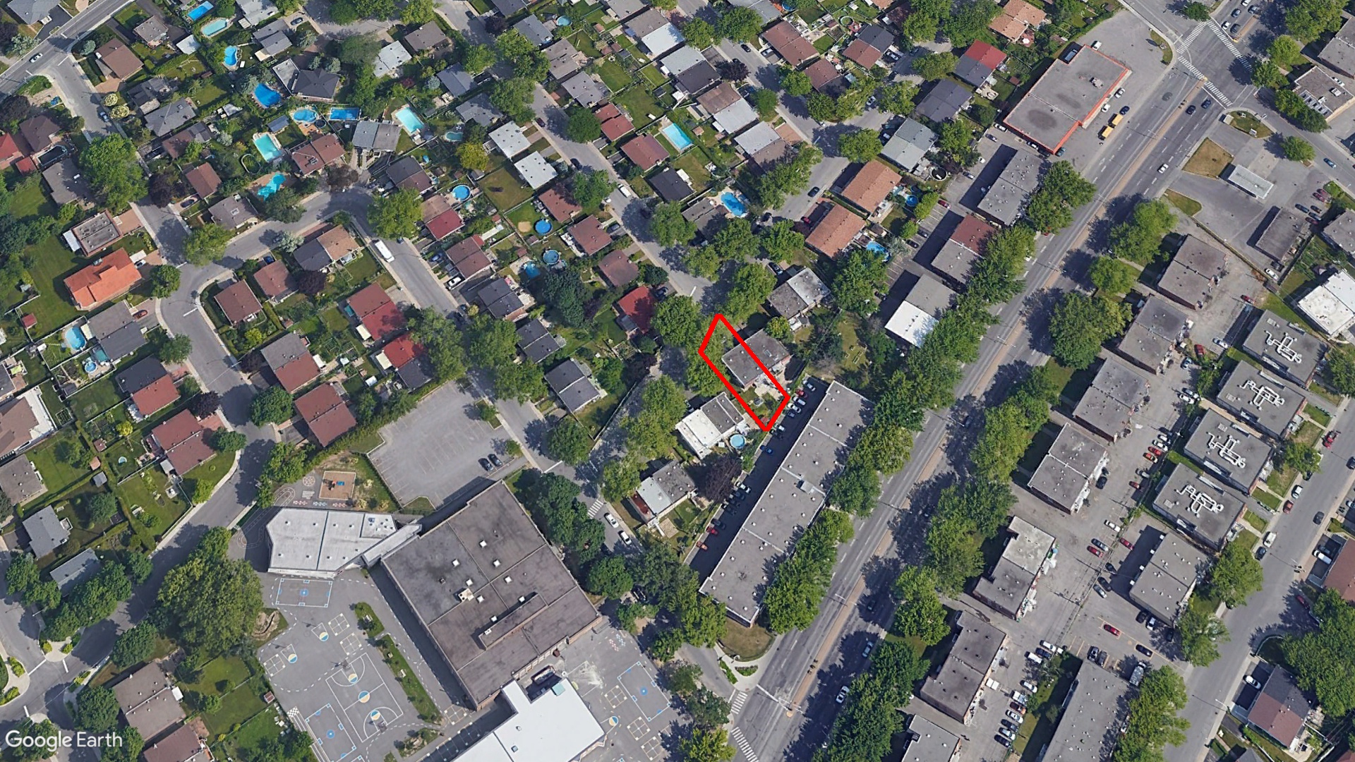 Tax Sale Montreal, Quebec - 020877-93