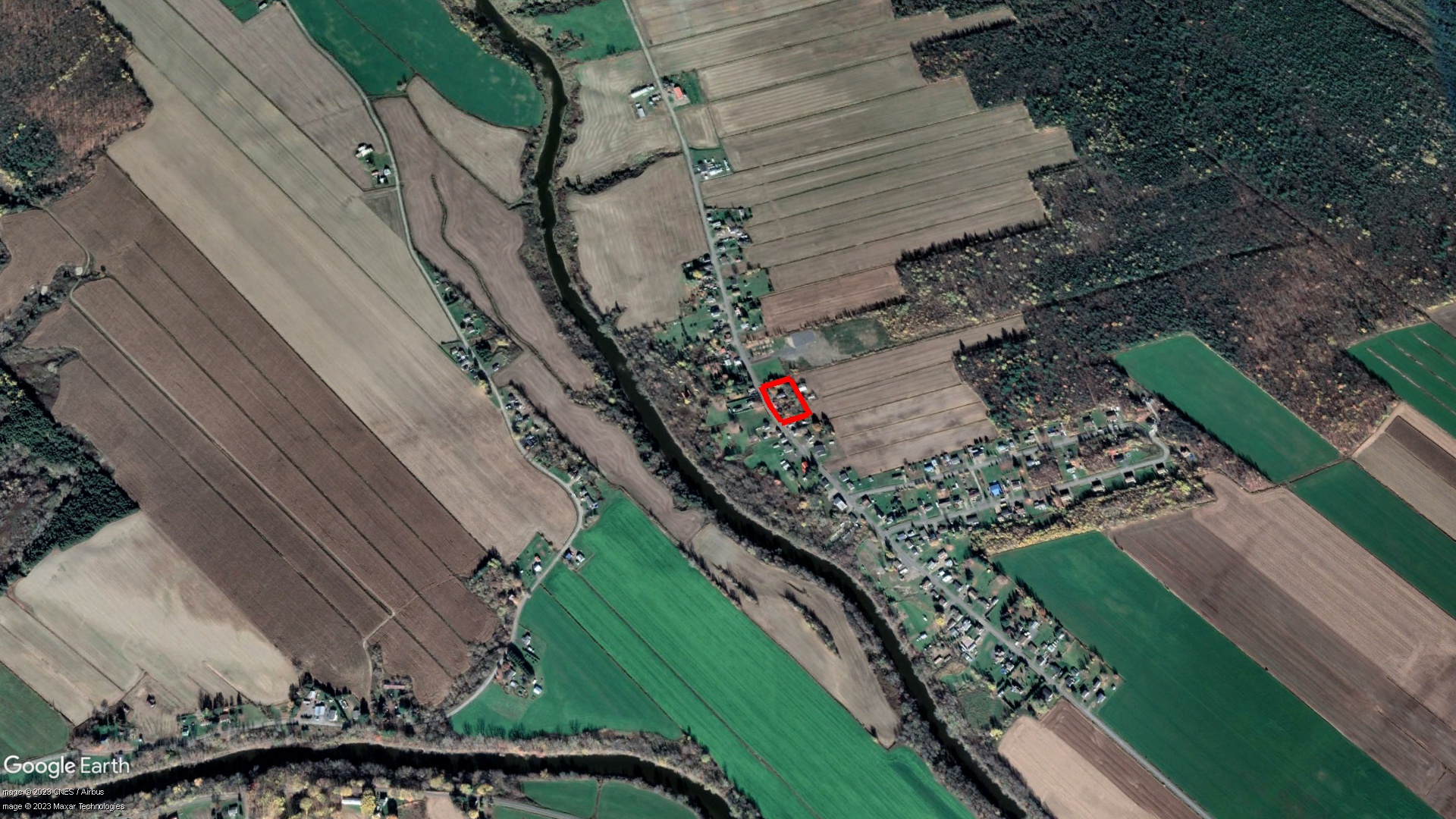 Tax Sale Maskinongé, Quebec - 5027-94-6003