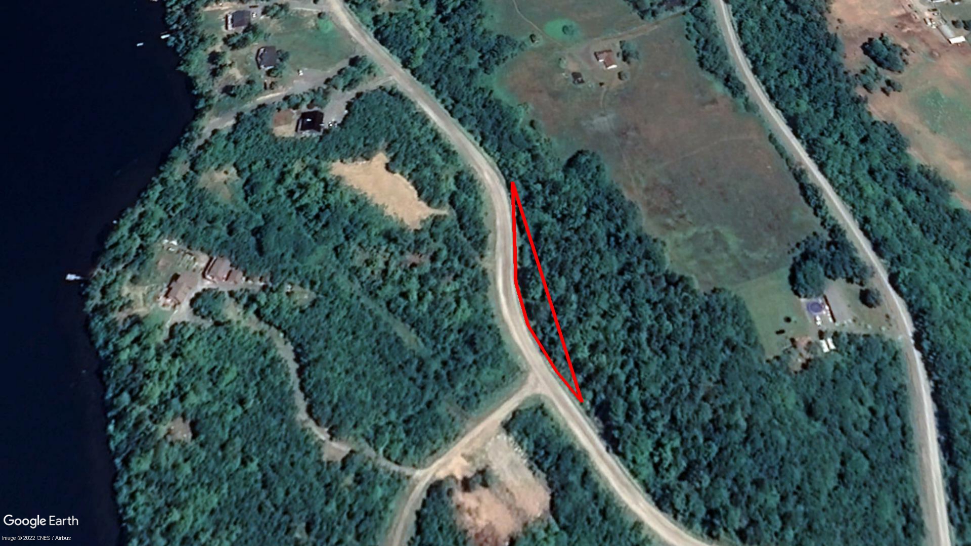 Tax Sale Lunenburg, Nova Scotia - 09683526