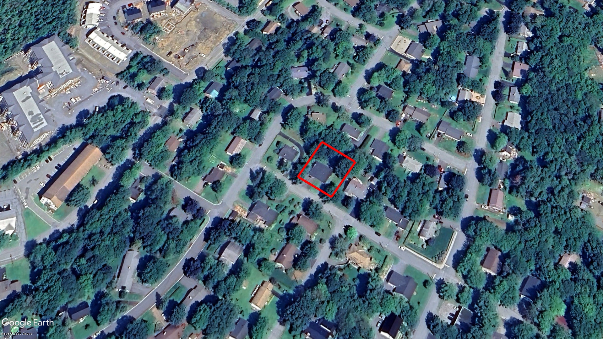 Tax Sale Bridgewater, Nova Scotia - 00306398