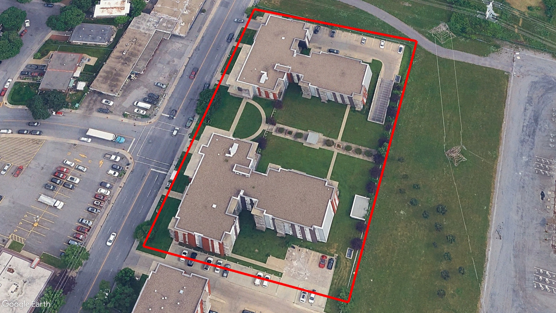 Tax Sale Montreal, Quebec - 051828-41