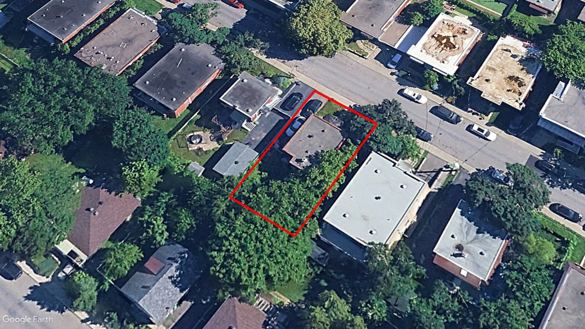 Tax Sale Montreal, Quebec - 020696-50