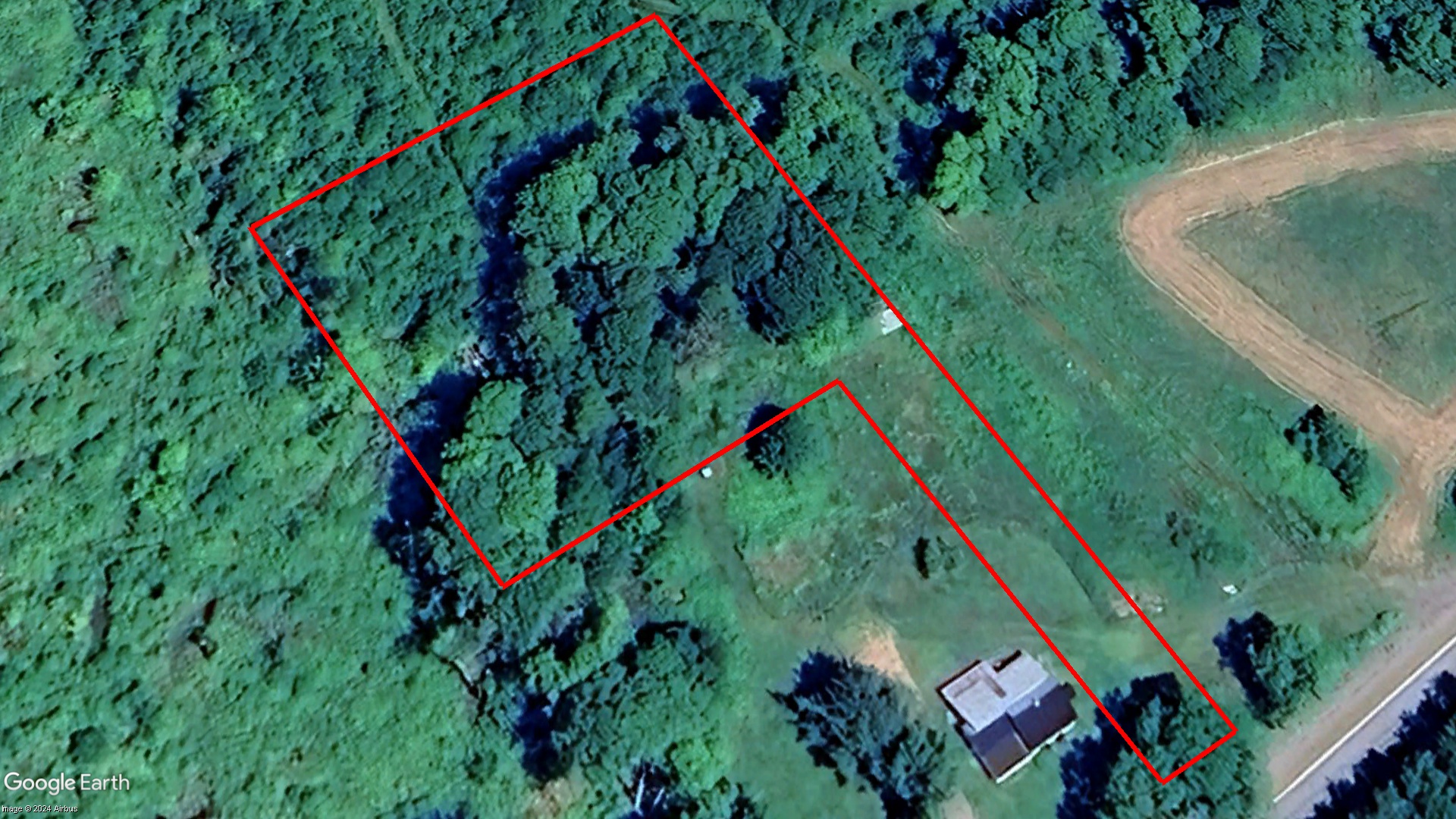 Tax Sale Digby, Nova Scotia - 05223881