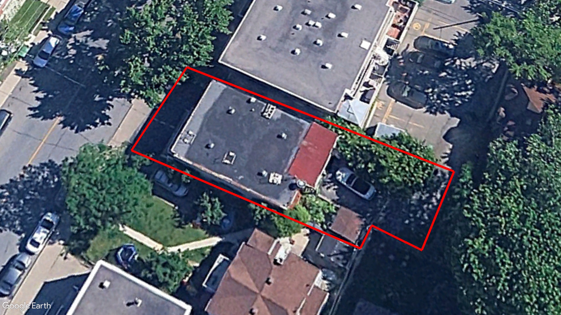 Tax Sale Montreal, Quebec - 020817-39