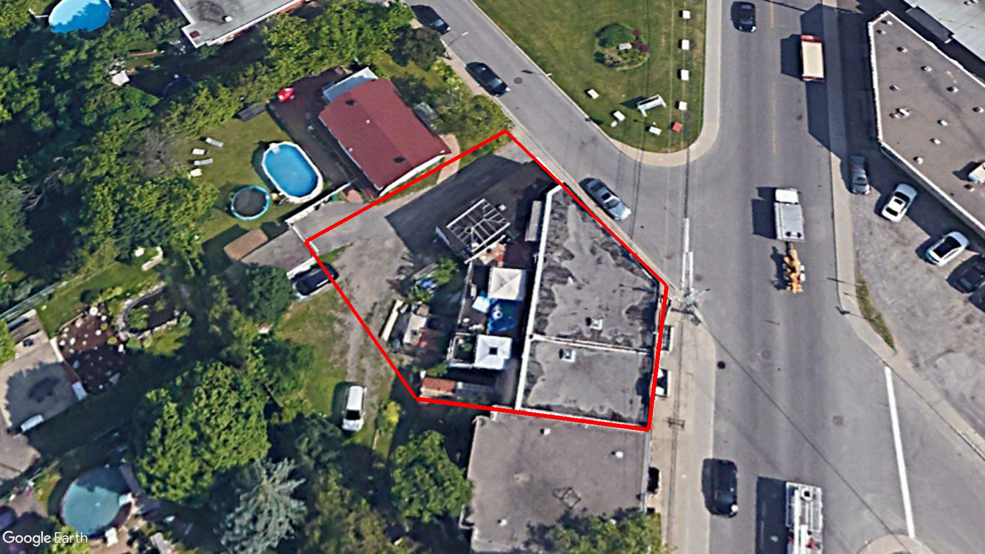 Tax Sale Montreal, Quebec - 020827-40 