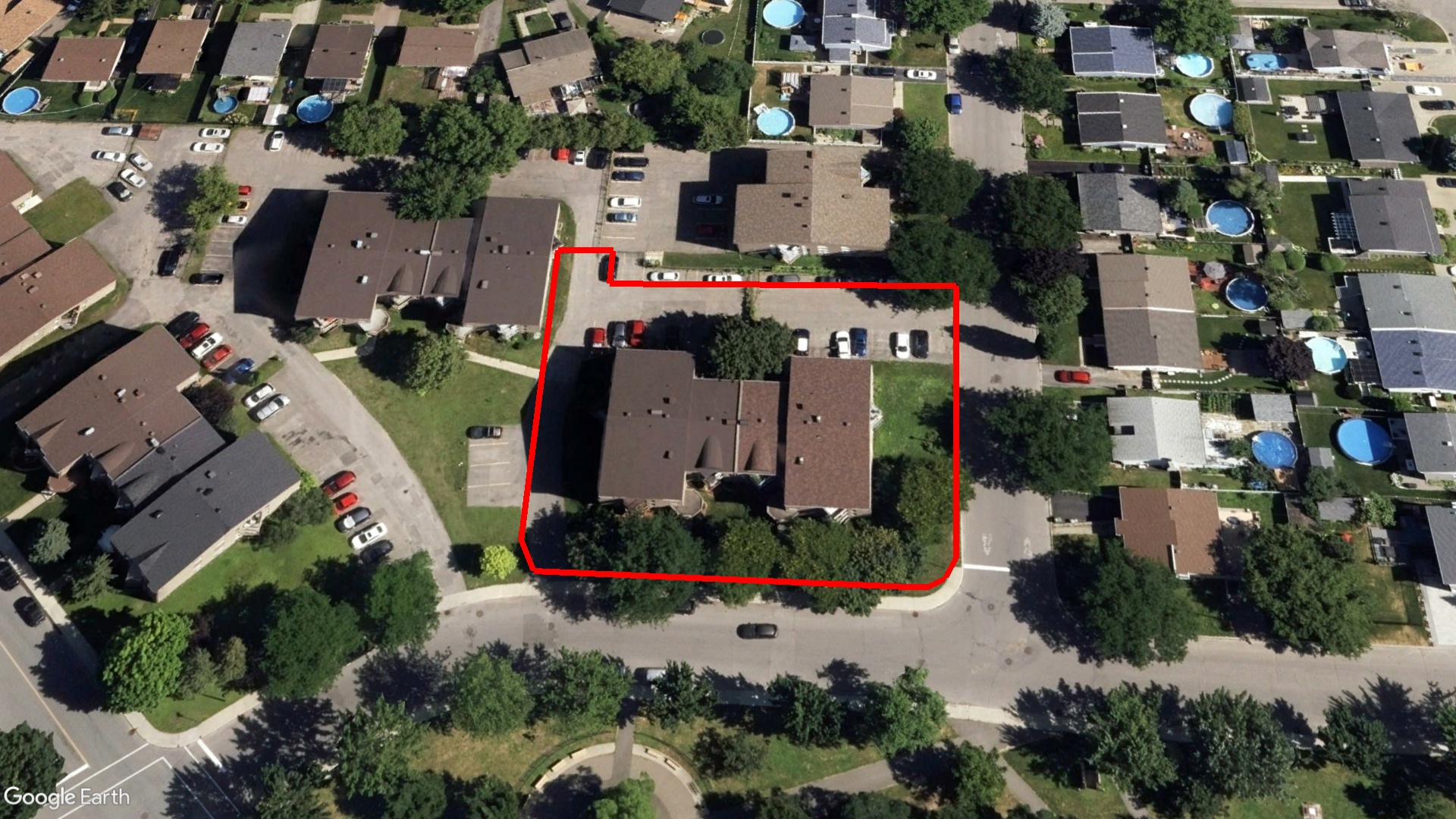 Tax Sale Montreal, Quebec - 808817-18