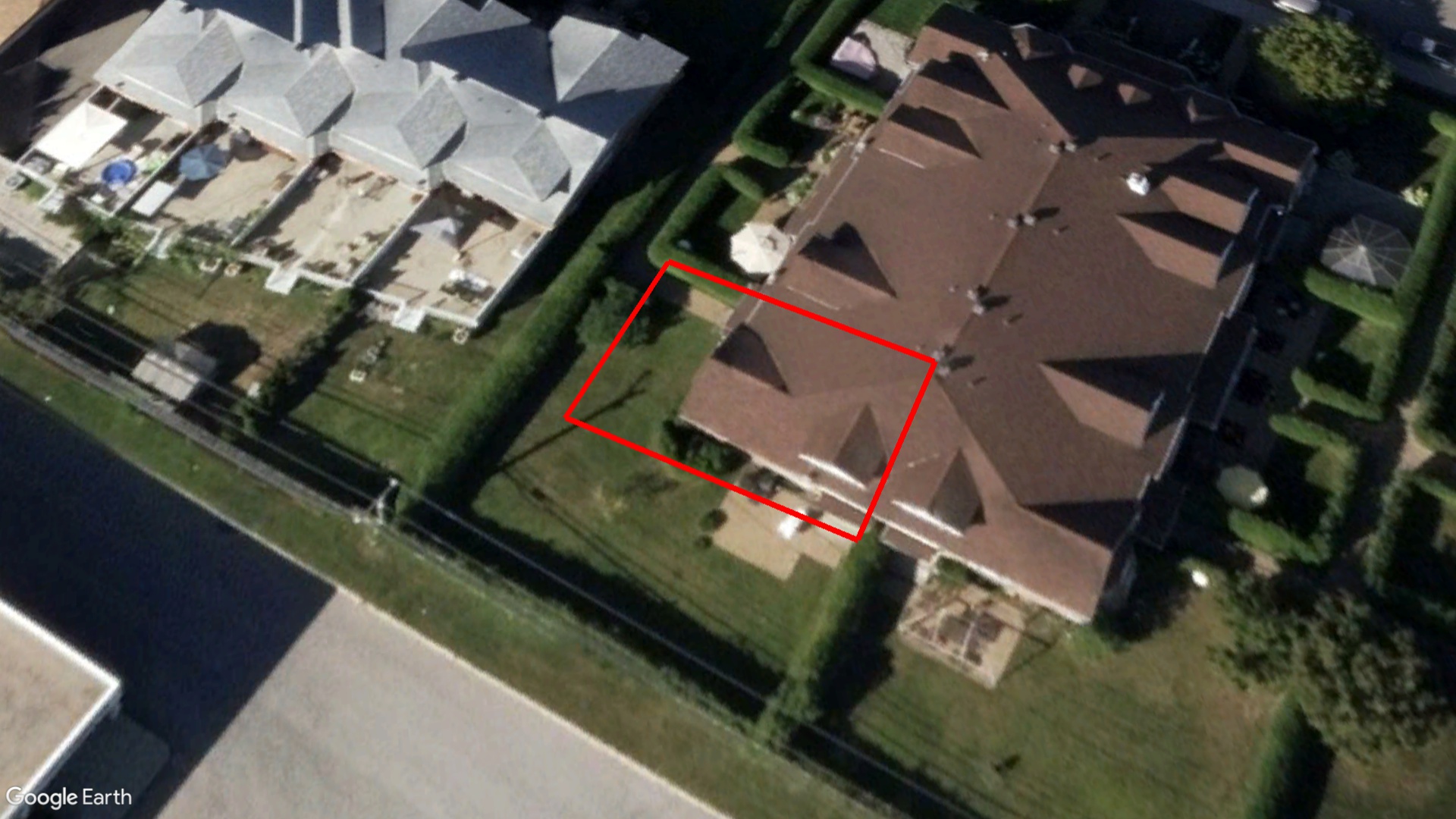 Tax Sale Montreal, Quebec - 051565-88