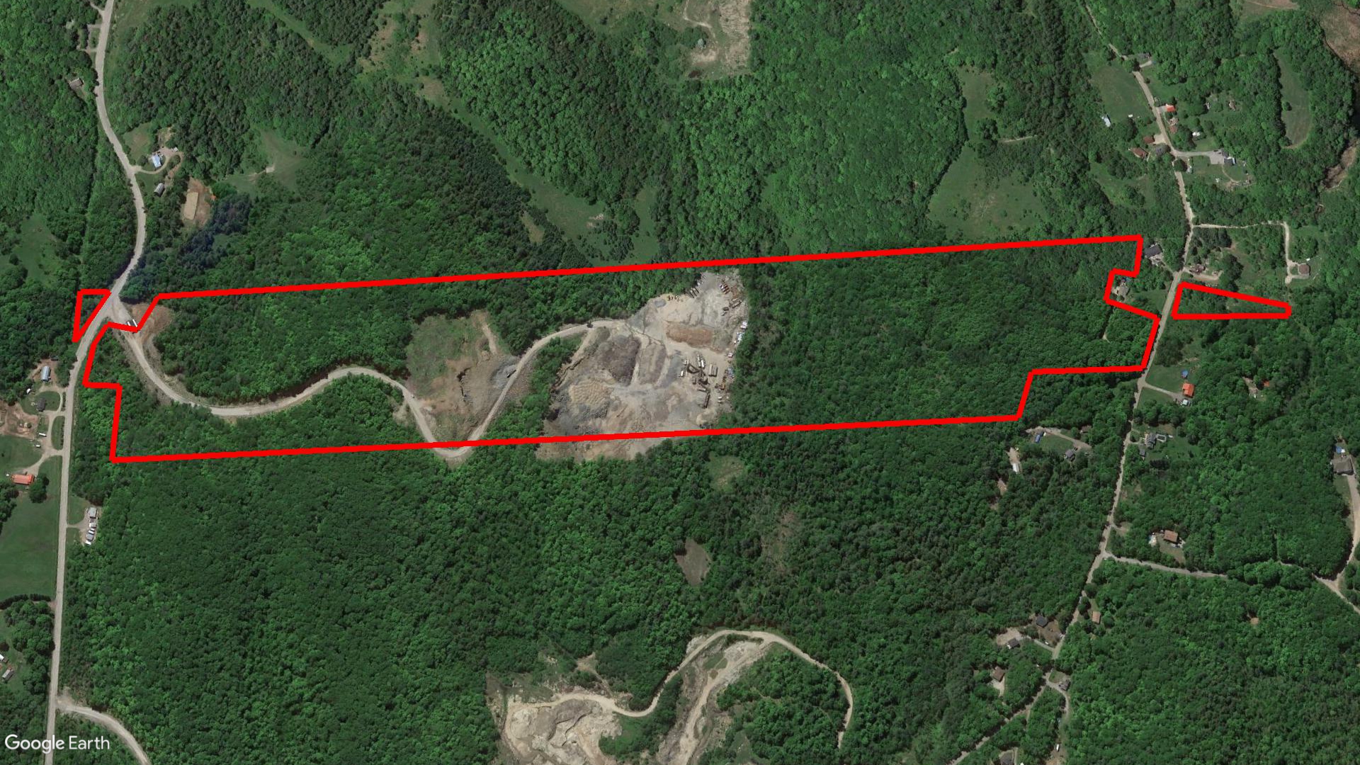 Tax Sale  Des-Collines-De-L'outaouais, Quebec - 7552-65-7085