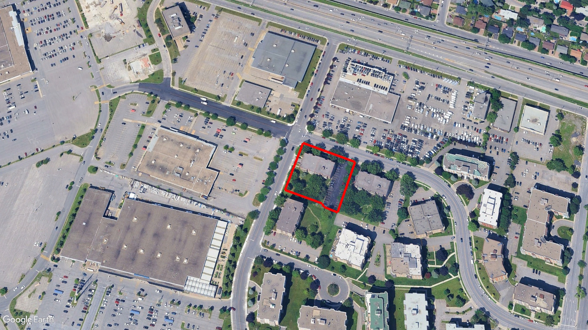 Tax Sale Montreal, Quebec - 050953-43