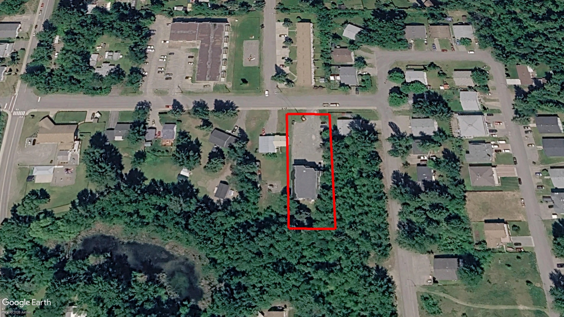 15 - 1210 LARK AVE.