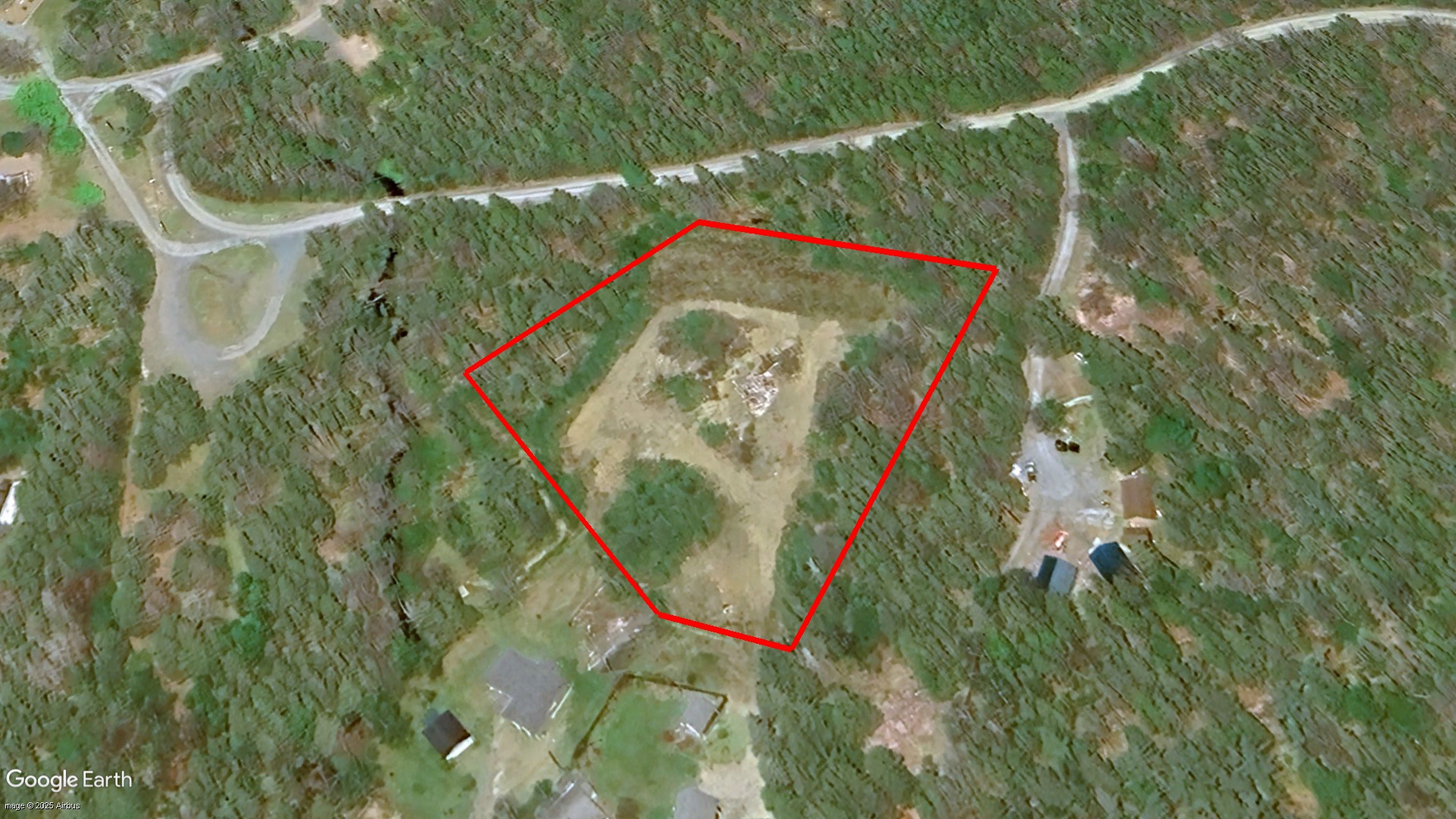 Tax Sale Lunenburg, Nova Scotia - 03339068