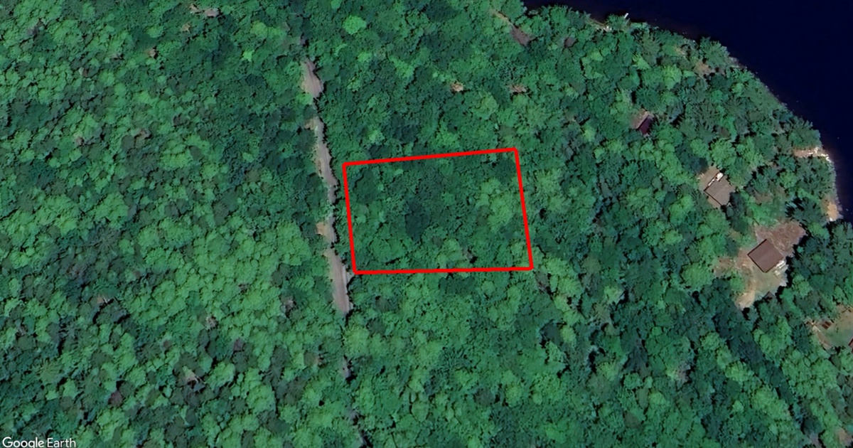 Tax Sale in Queens, Nova Scotia sunrise circle west, labelle Tax