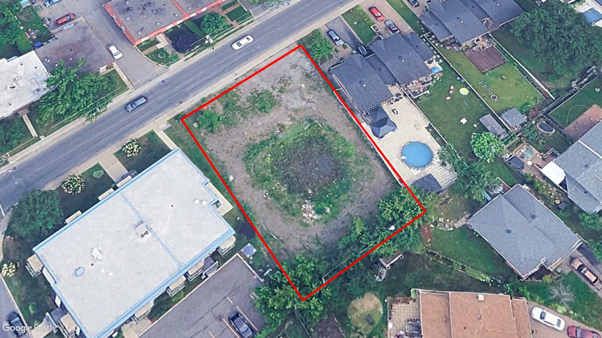 Tax Sale Montreal, Quebec - 040202-34