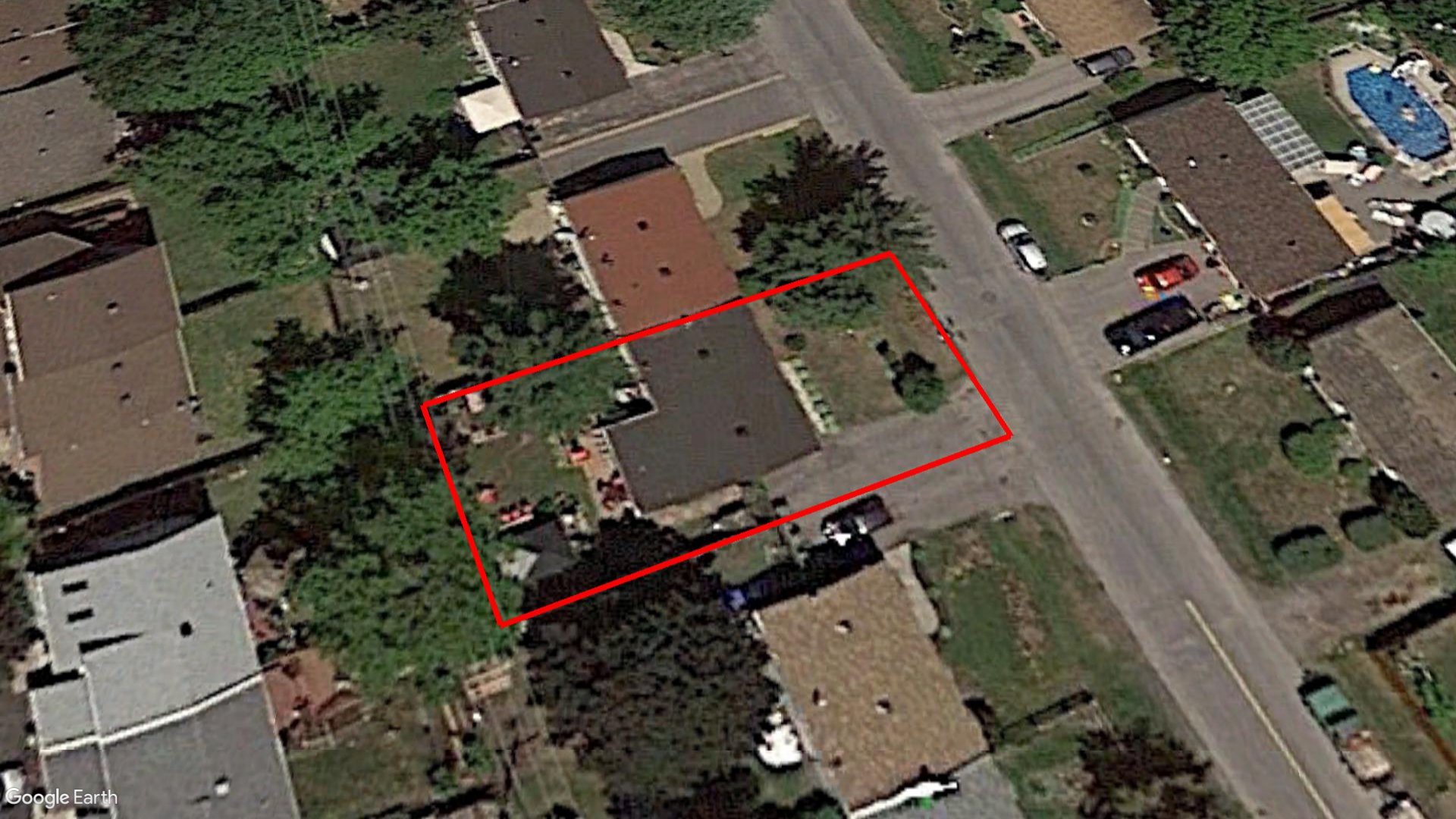 Tax Sale Montreal, Quebec - 040177-09